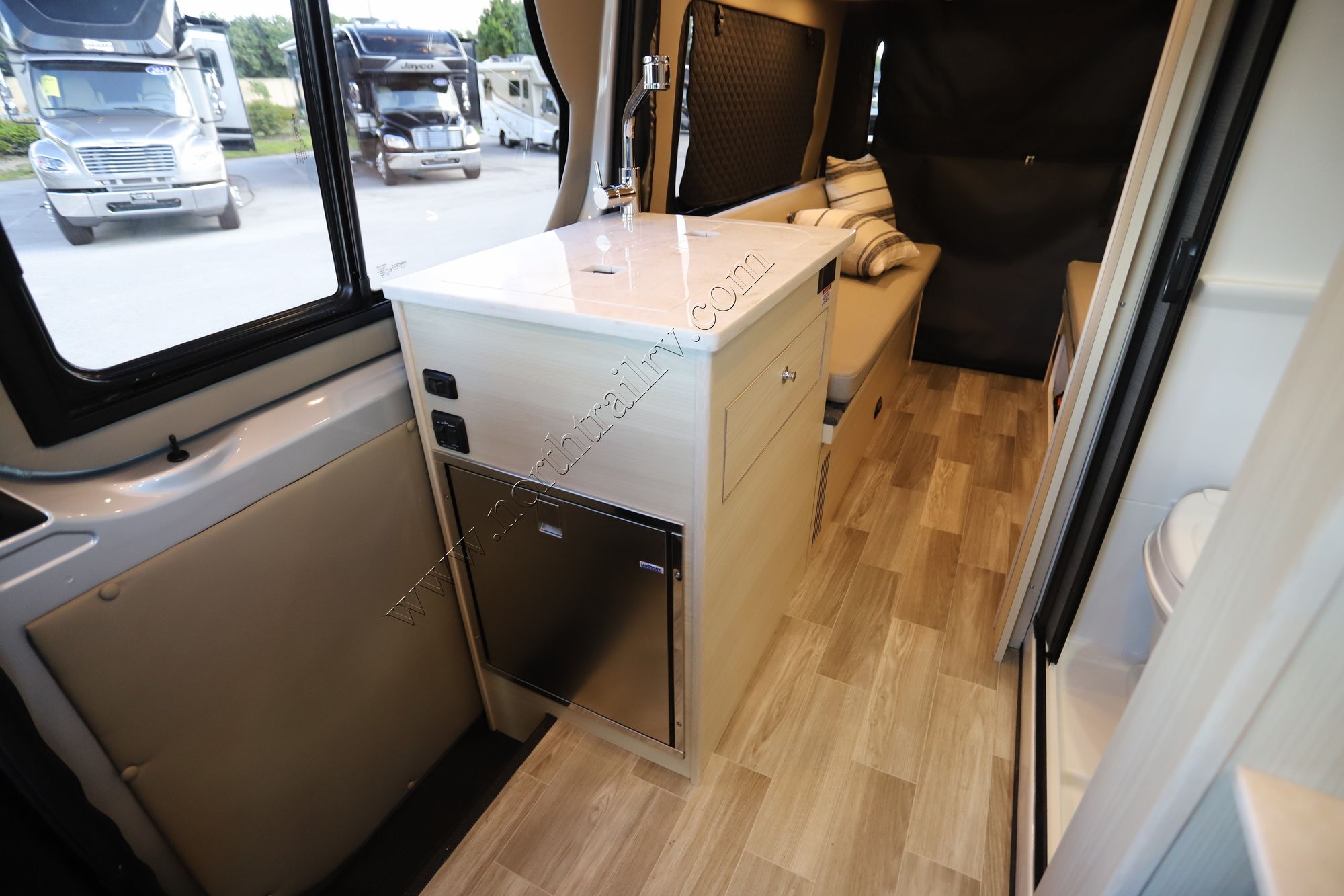 New 2022 Tiffin Motor Homes Cahaba 19SC Class B  For Sale