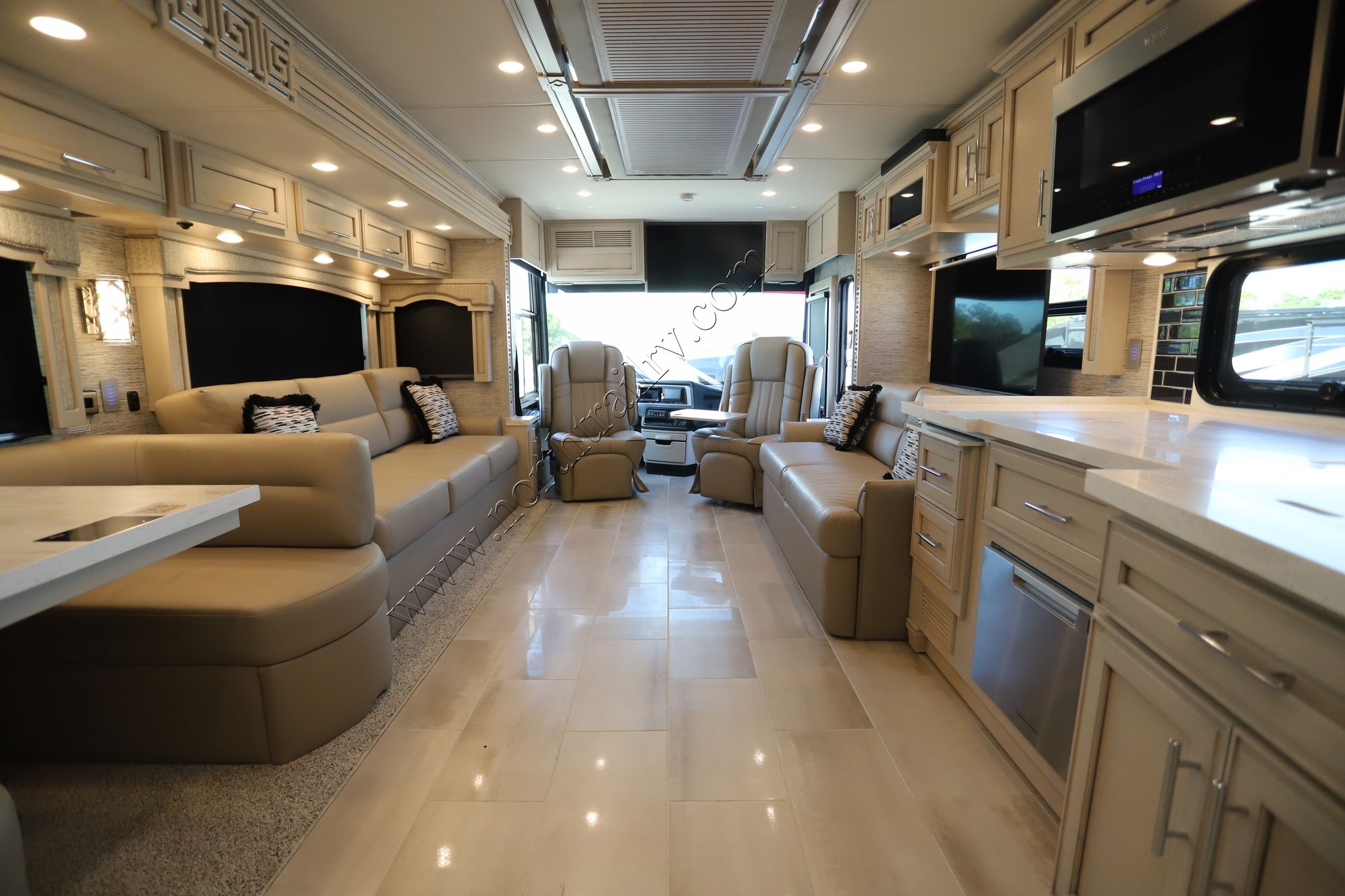 New 2022 Newmar Ventana 4369 Class A  For Sale