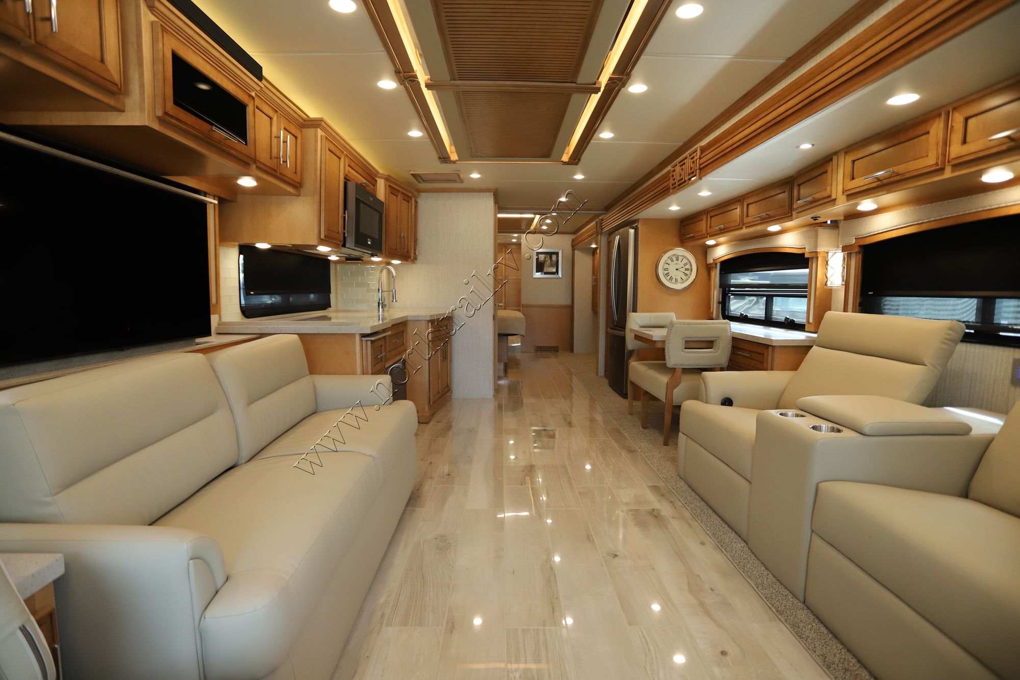 New 2022 Newmar Ventana 4369 Class A  For Sale