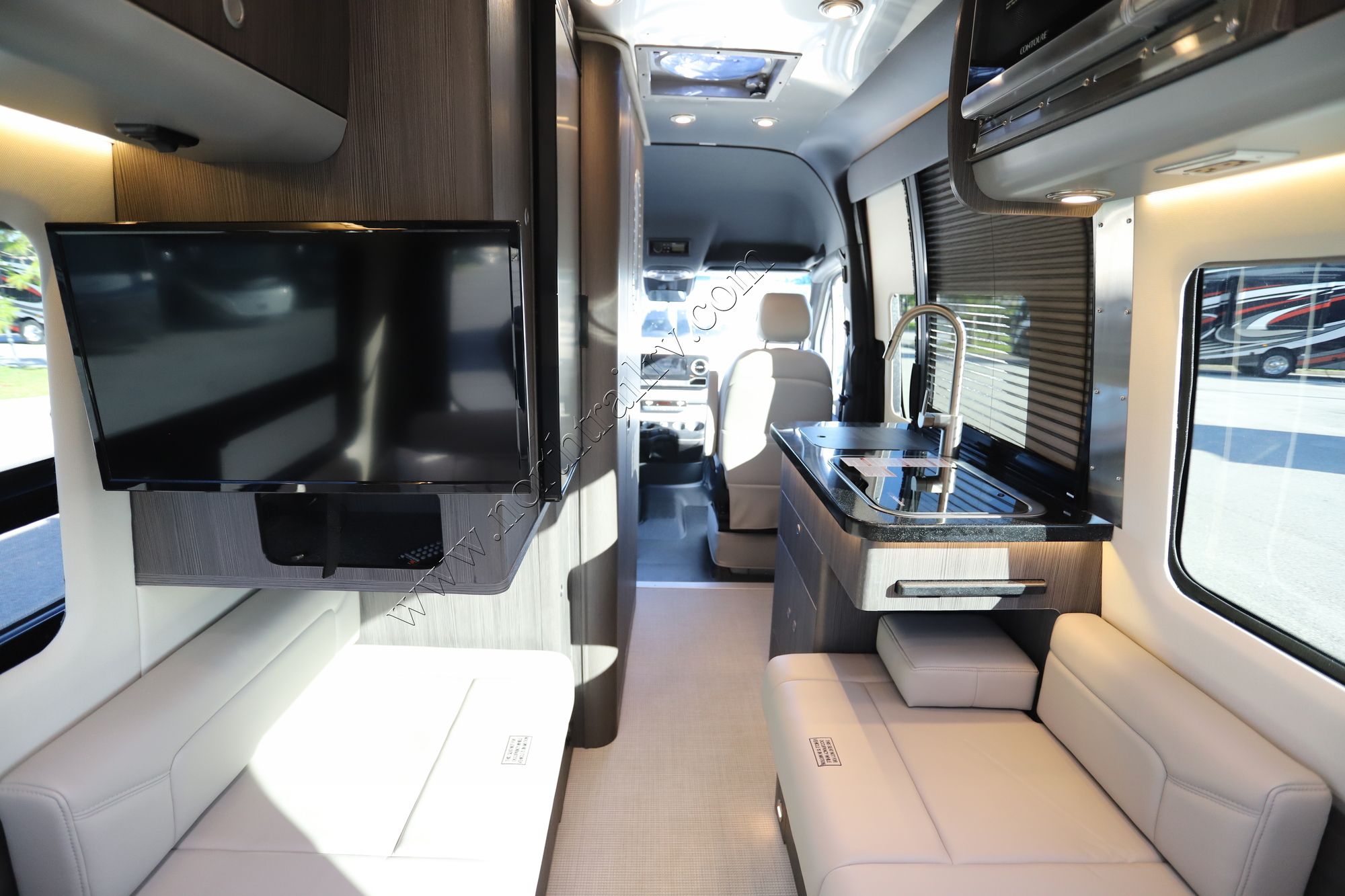 New 2022 Airstream Interstate 19 4X4 Class B  For Sale