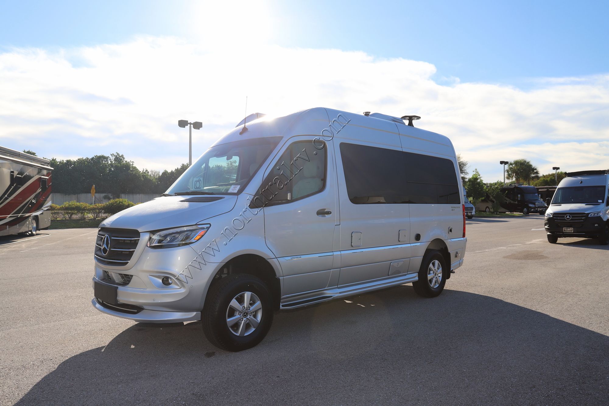 New 2022 Airstream Interstate 19 4X4 Class B  For Sale