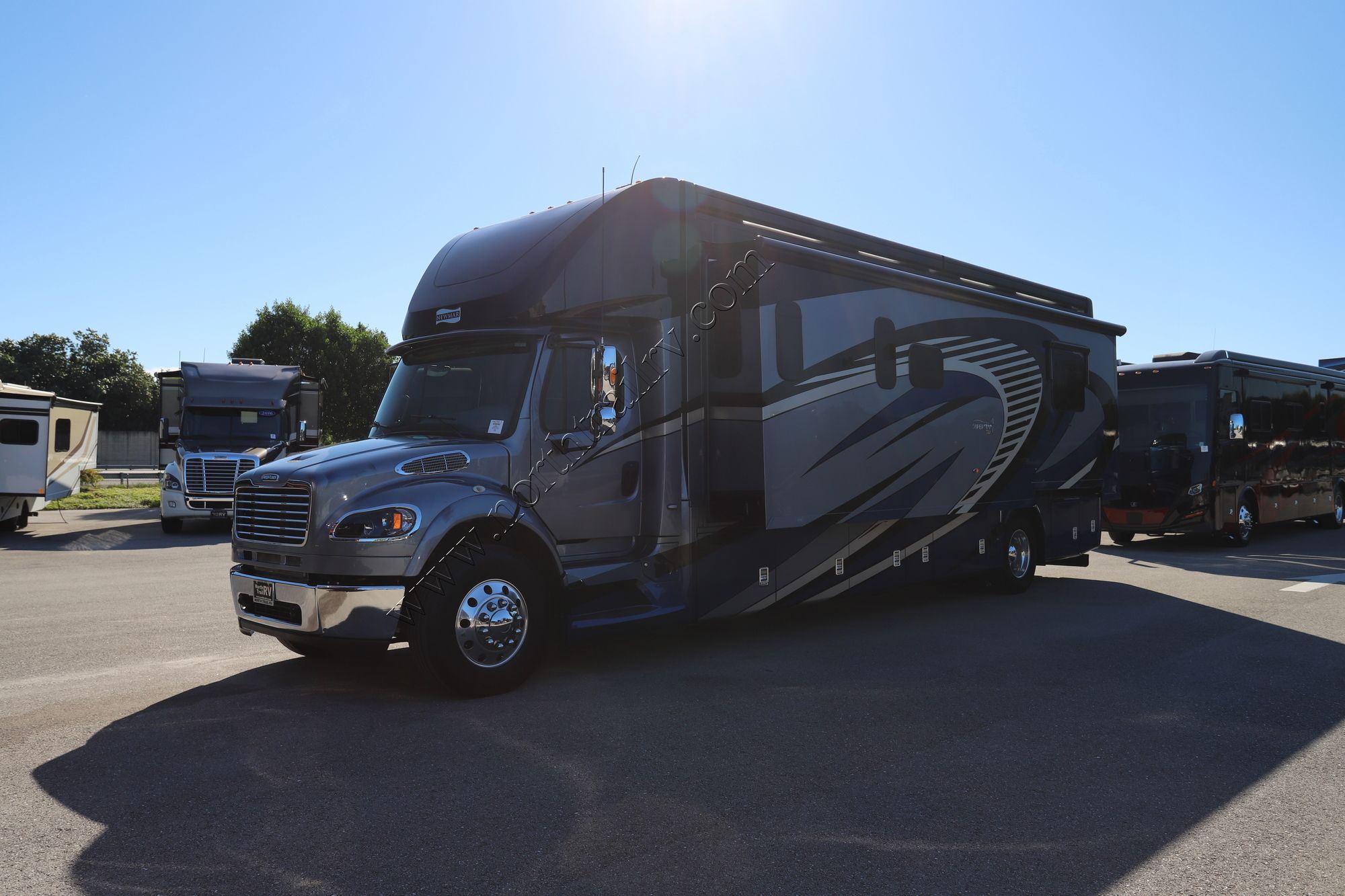 Used 2020 Newmar Super Star 3746 Super C  For Sale