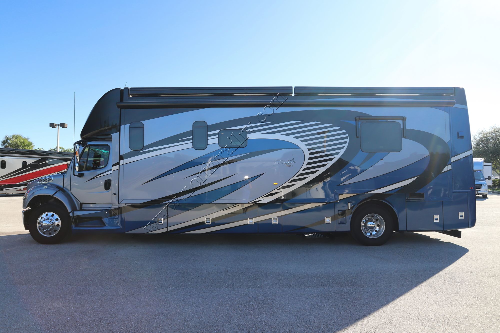 Used 2020 Newmar Super Star 3746 Super C  For Sale