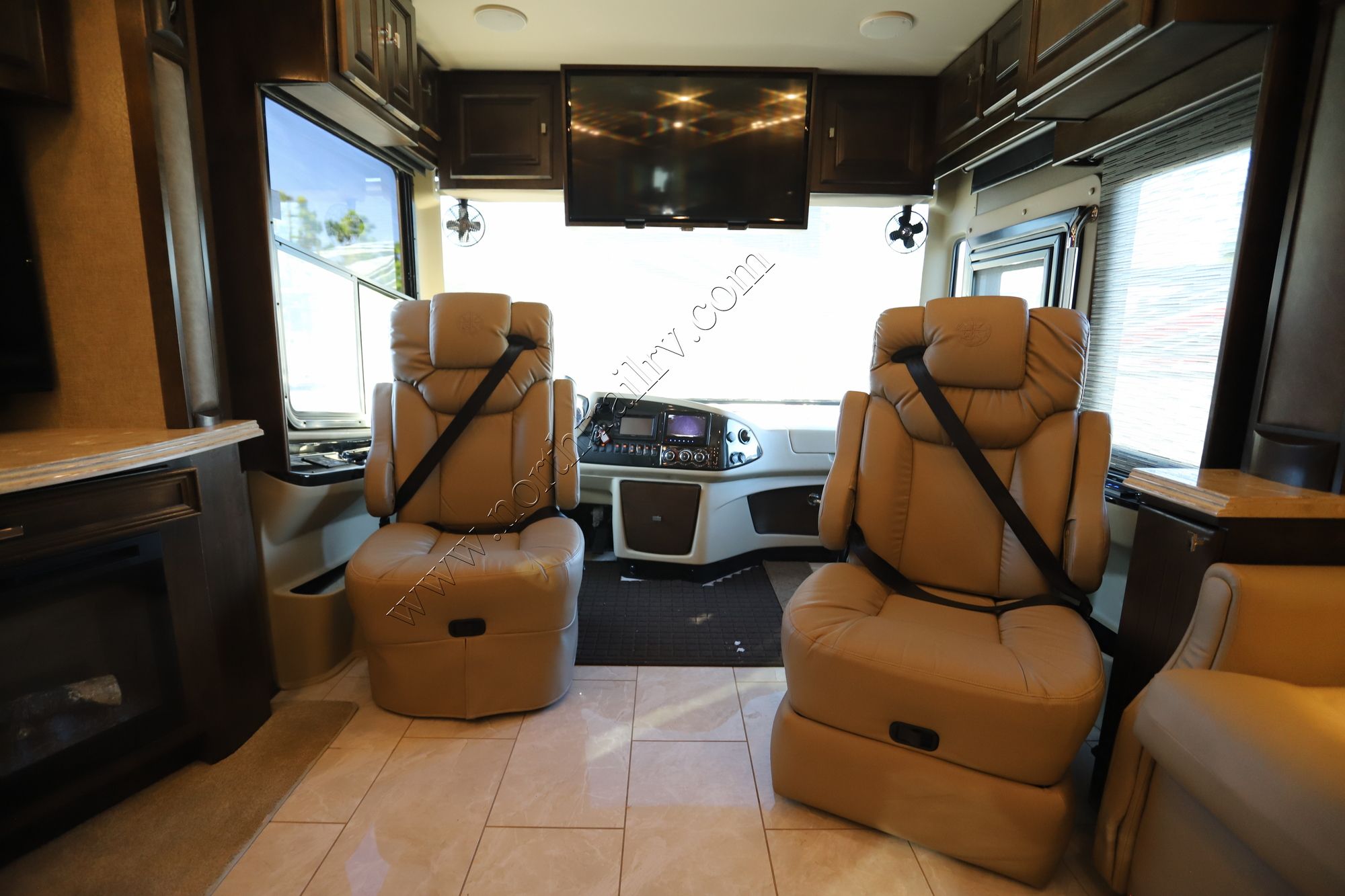 Used 2018 Tiffin Motor Homes Phaeton 40QKH Class A  For Sale