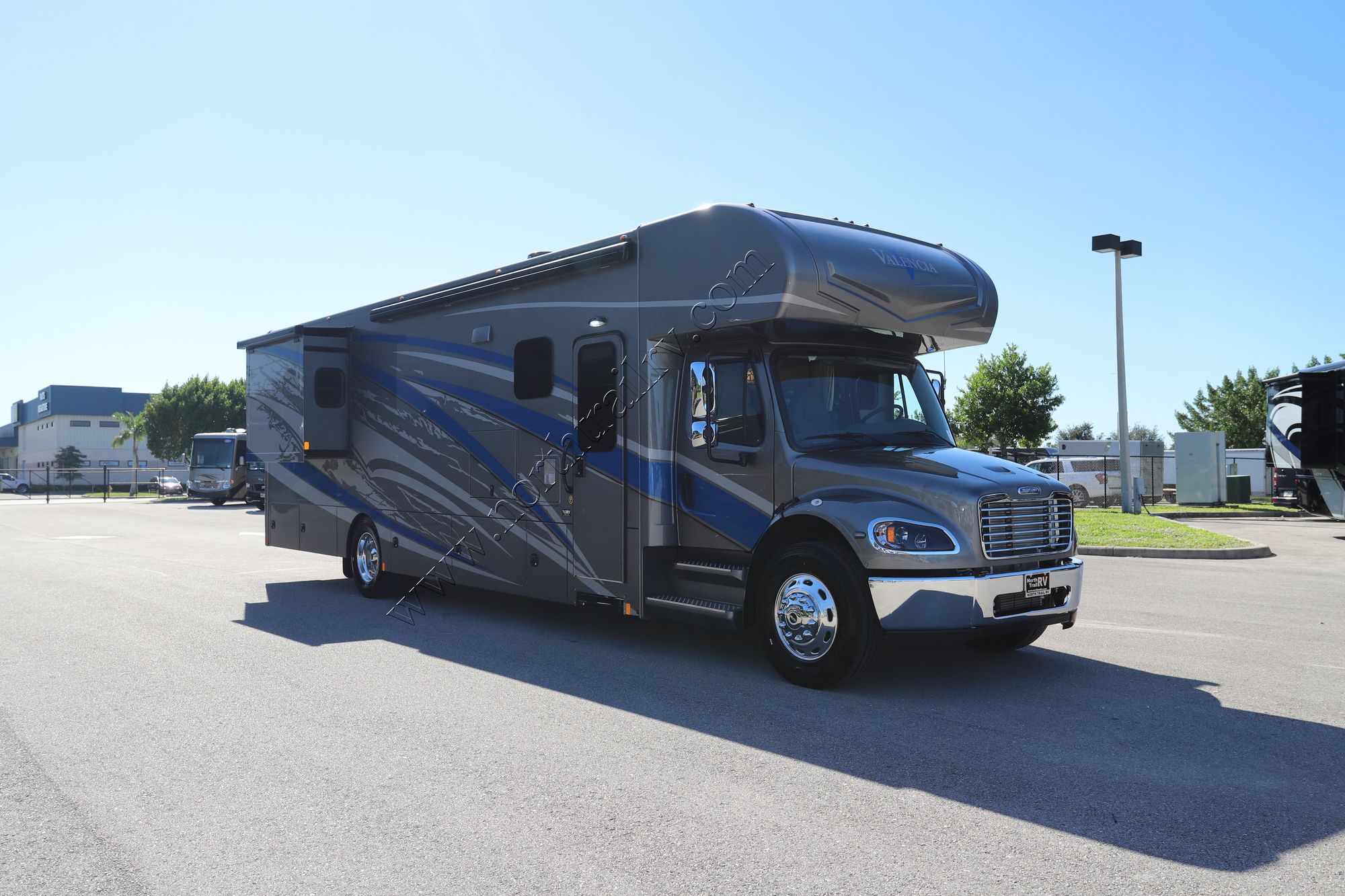 New 2022 Renegade Rv Valencia 38RW Super C  For Sale