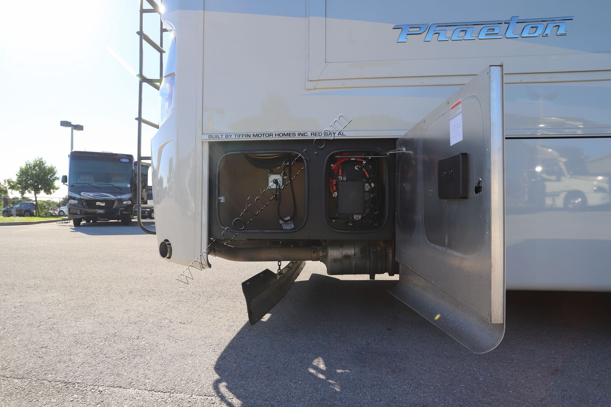 Used 2018 Tiffin Motor Homes Phaeton 40QKH Class A  For Sale