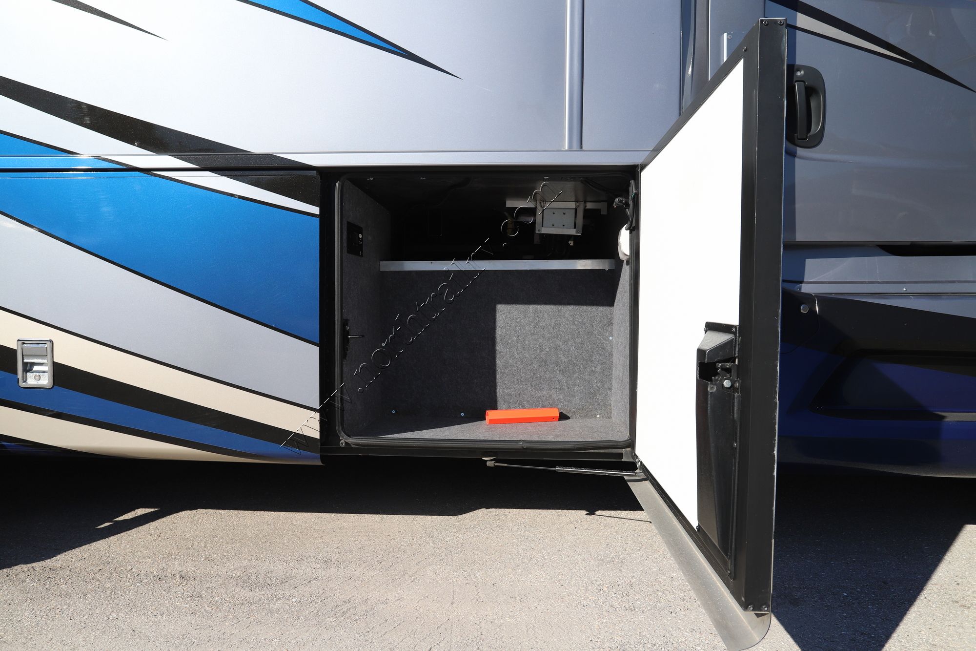 Used 2020 Newmar Super Star 3746 Super C  For Sale