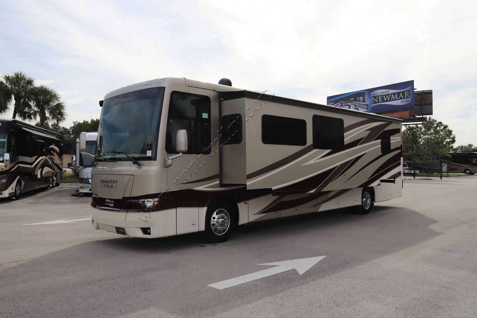 Used 2021 Newmar Kountry Star 4037 Class A  For Sale