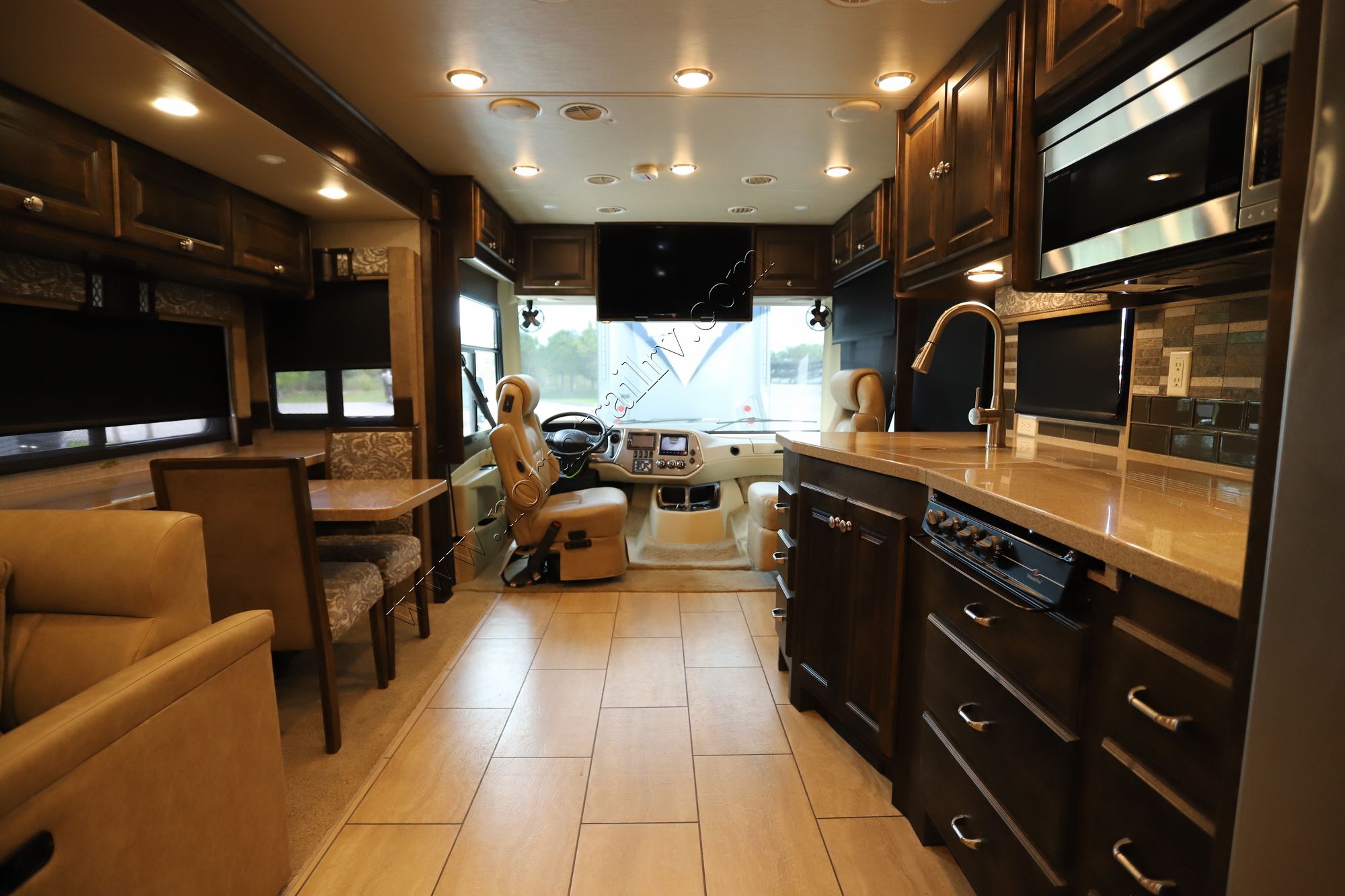 Used 2017 Tiffin Motor Homes Allegro 32SA Class A  For Sale