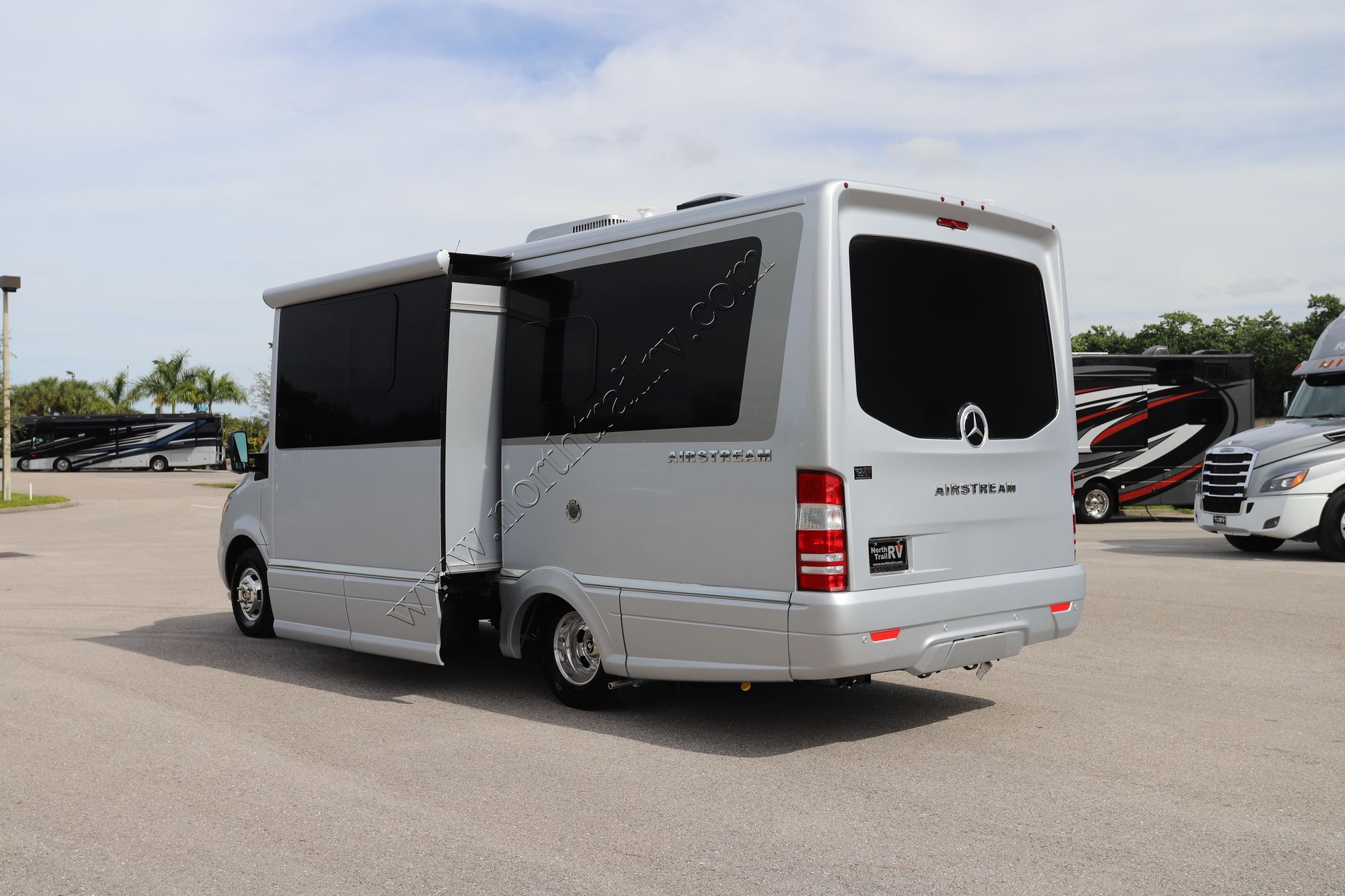 New 2022 Airstream Atlas MB Class C  For Sale