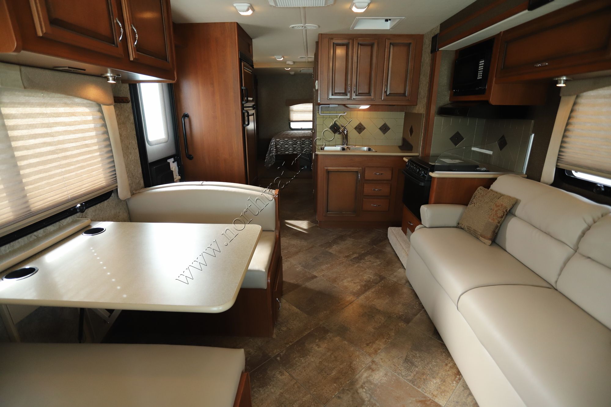 Used 2015 Fleetwood Terra 31C Class A  For Sale