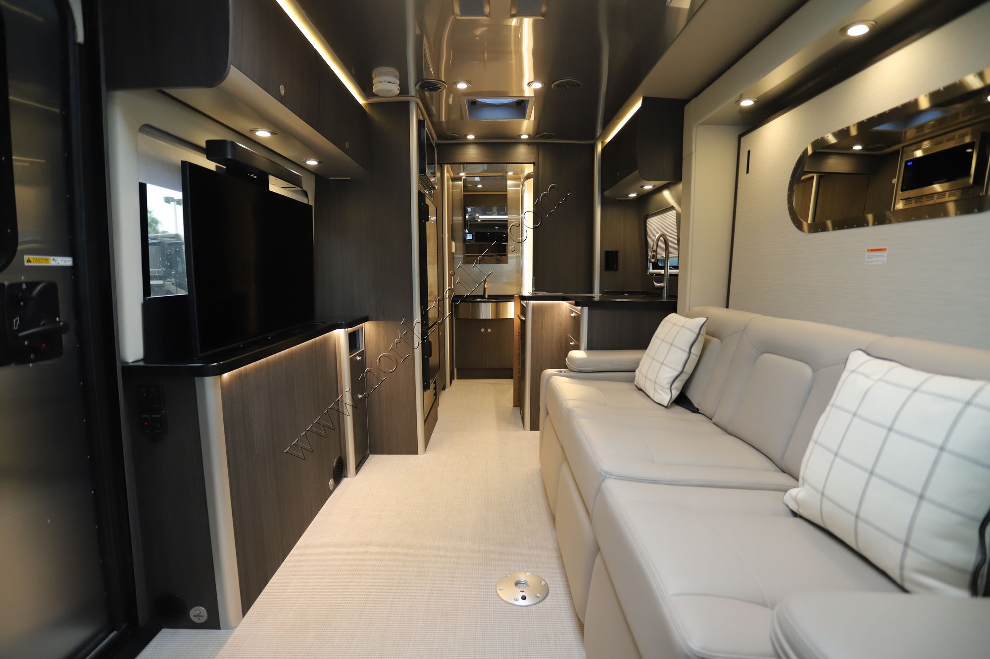 New 2022 Airstream Atlas MB Class C  For Sale