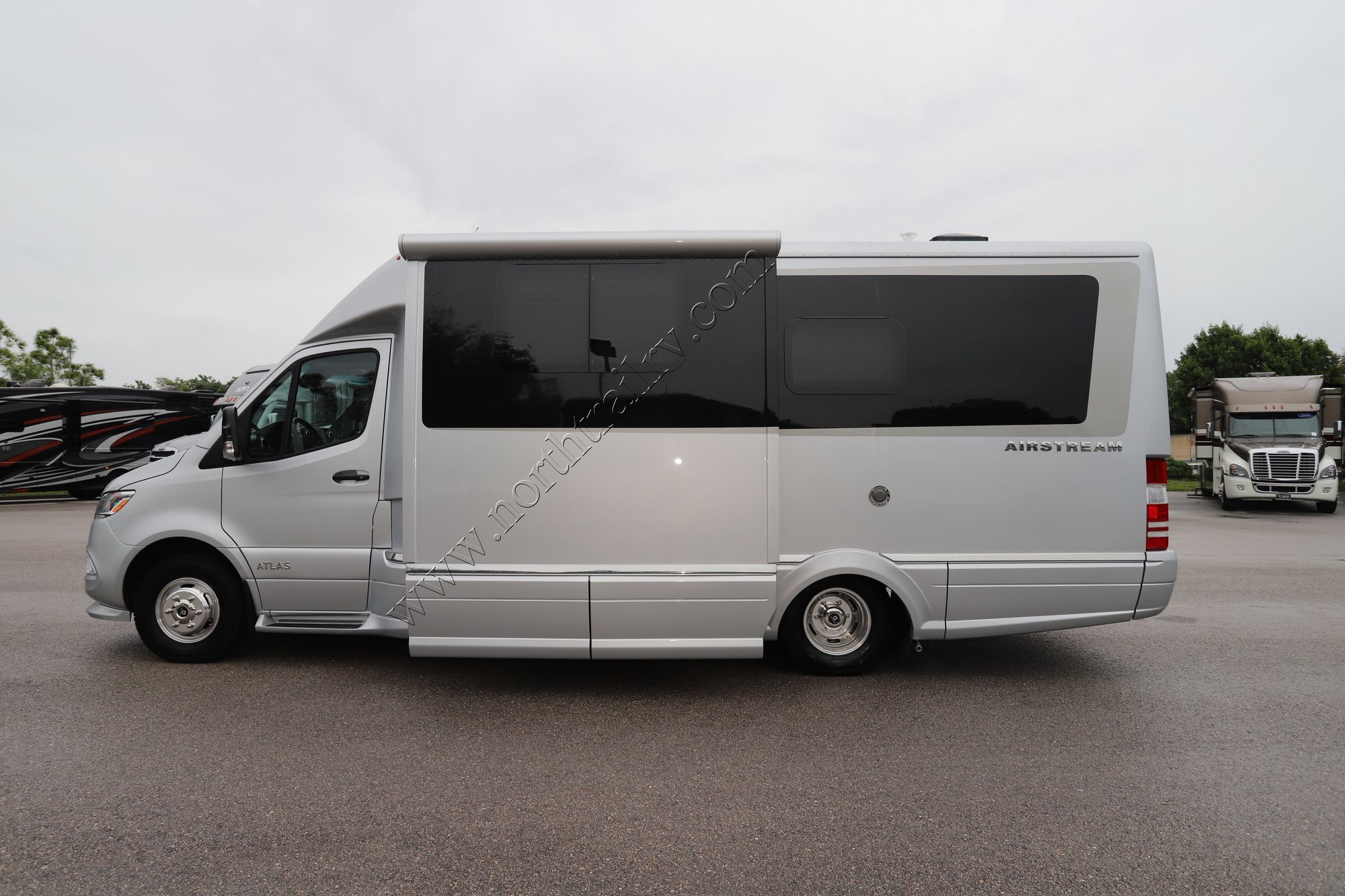 New 2022 Airstream Atlas MB Class C  For Sale