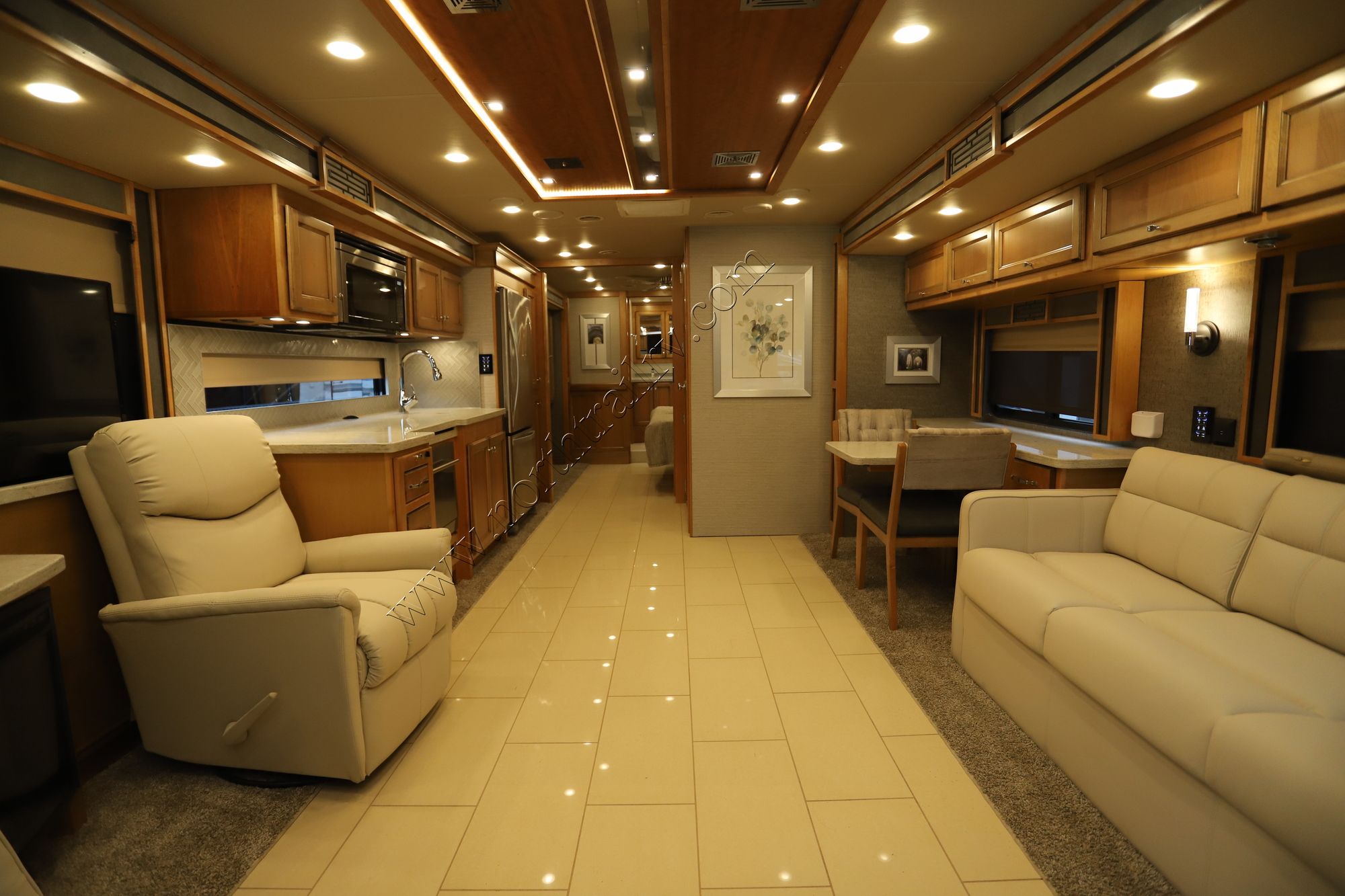 Used 2020 Tiffin Motor Homes Allegro Red 37BA Class A  For Sale