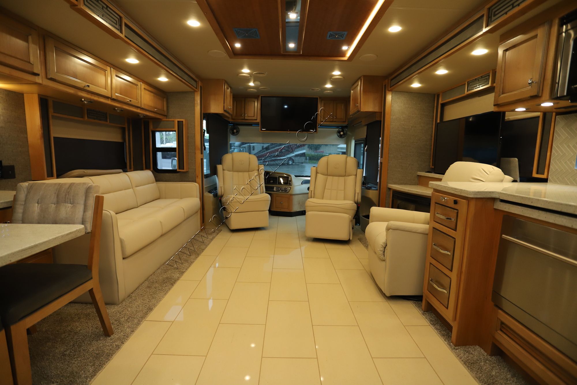 Used 2020 Tiffin Motor Homes Allegro Red 37BA Class A  For Sale