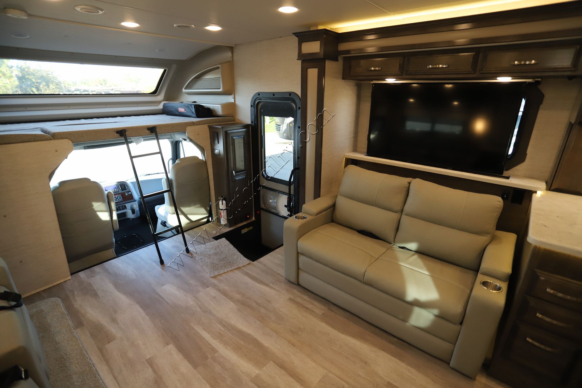 New 2022 Jayco Seneca 37M Super C  For Sale