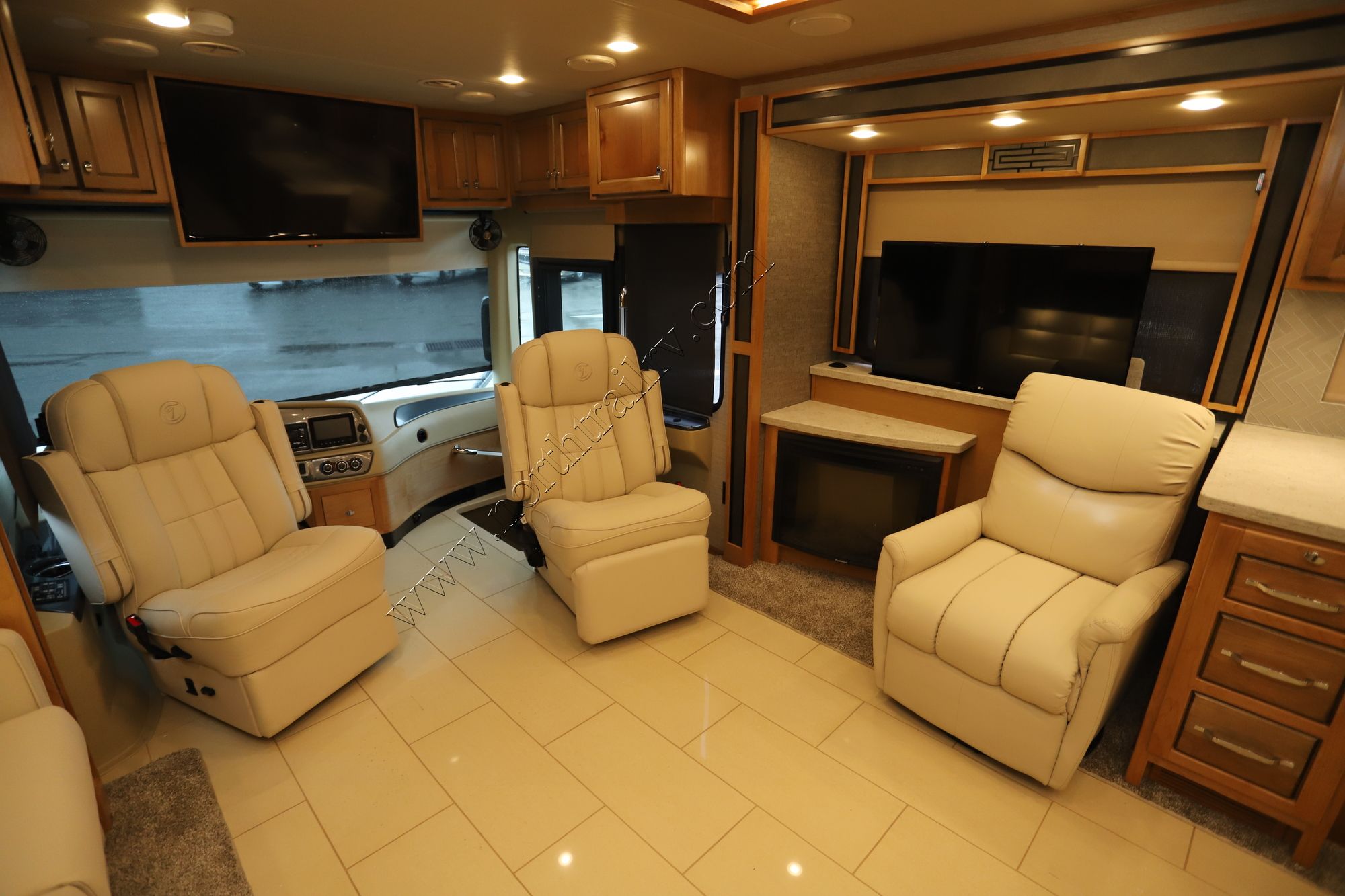 Used 2020 Tiffin Motor Homes Allegro Red 37BA Class A  For Sale