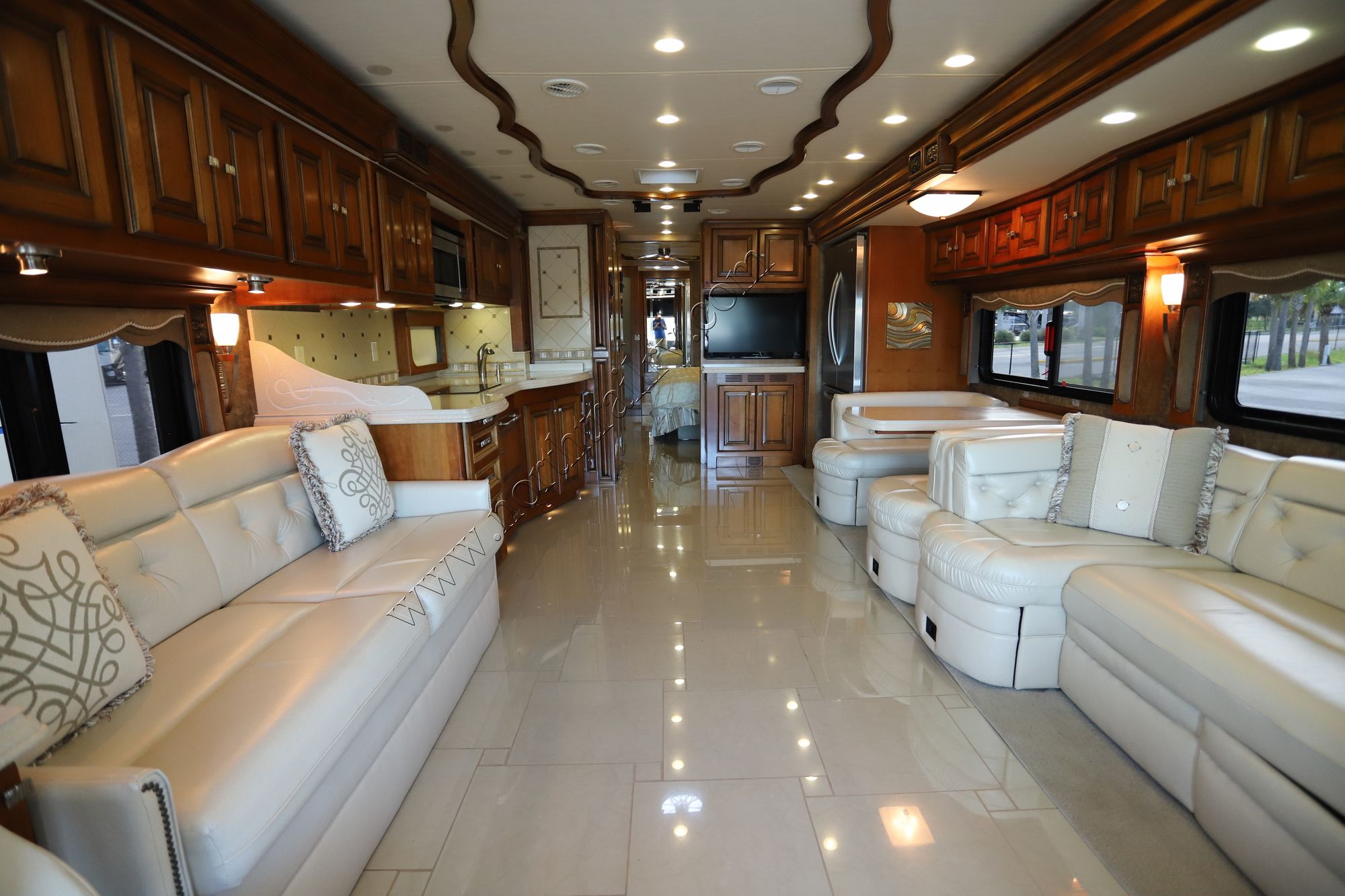 Used 2012 Tiffin Motor Homes Allegro Bus 43QGP Class A  For Sale