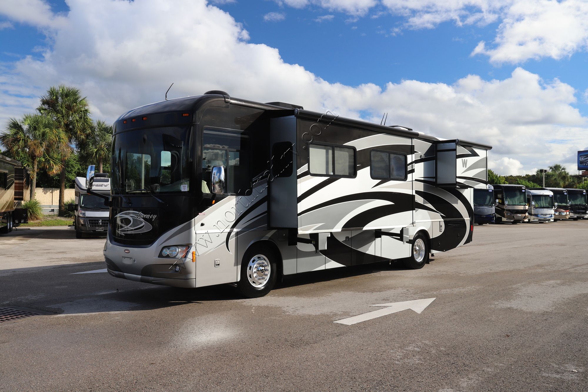 Used 2012 Winnebago Journey 36M Class A  For Sale