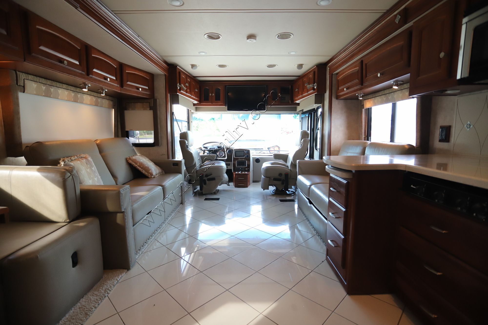 Used 2012 Winnebago Journey 36M Class A  For Sale