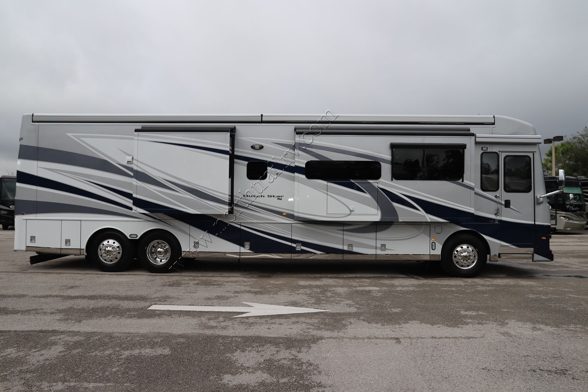 Used 2021 Newmar Dutch Star 4369 Class A  For Sale