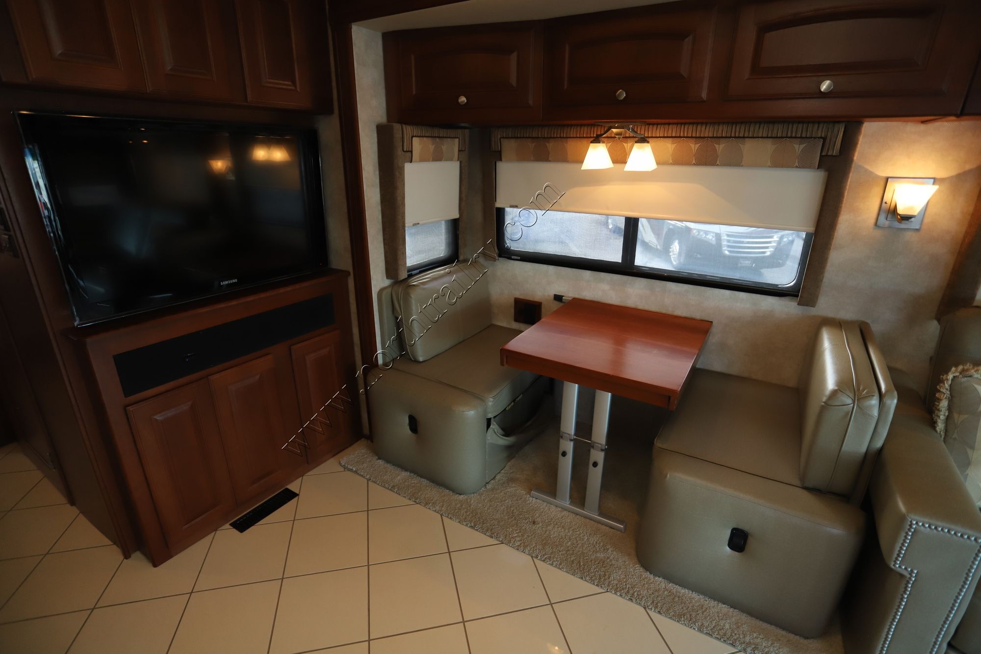 Used 2012 Winnebago Journey 36M Class A  For Sale