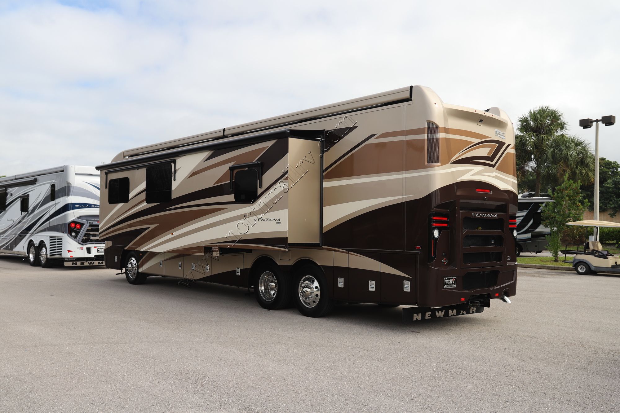 Used 2020 Newmar Ventana 4037 Class A  For Sale