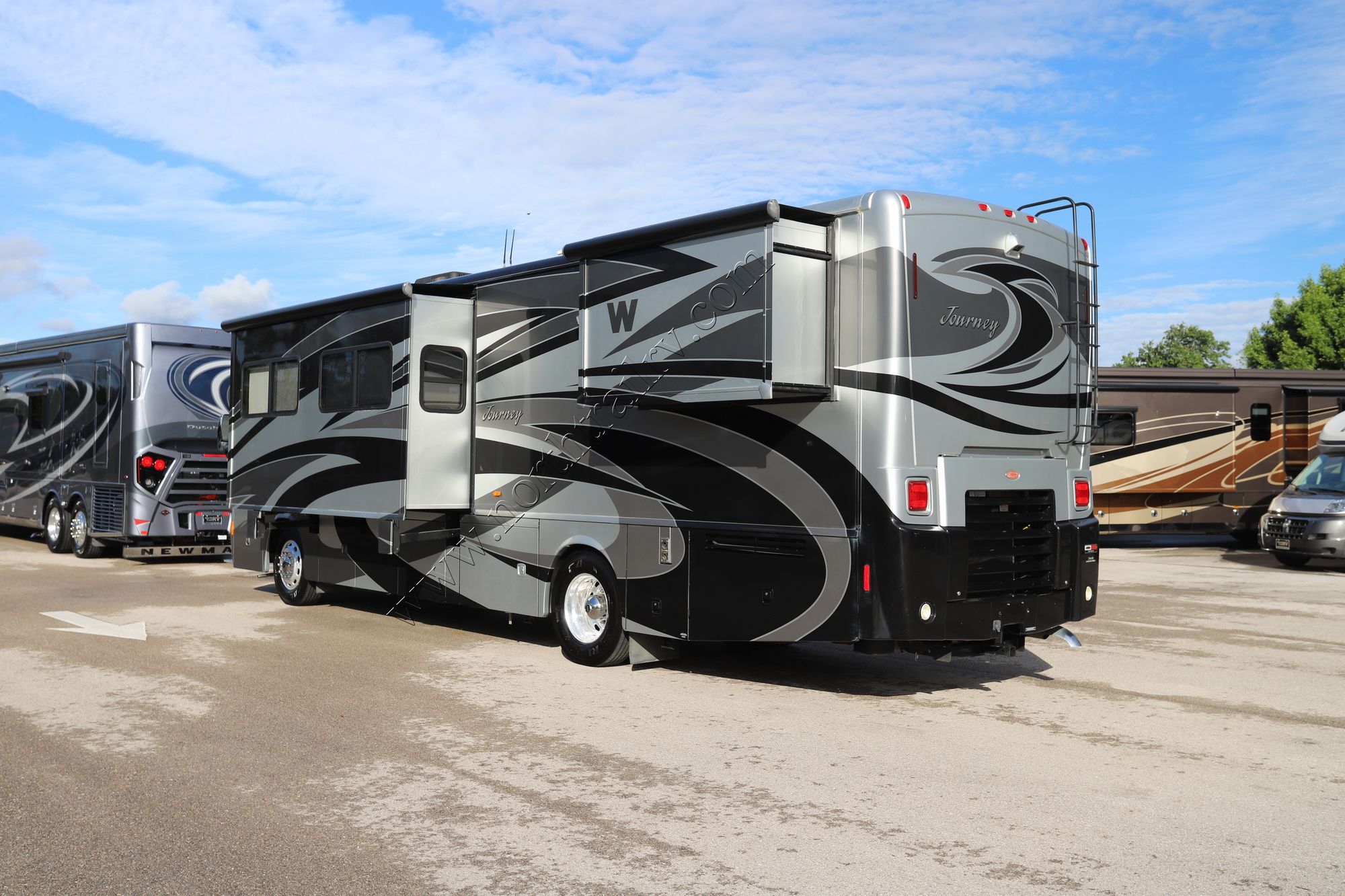 Used 2012 Winnebago Journey 36M Class A  For Sale