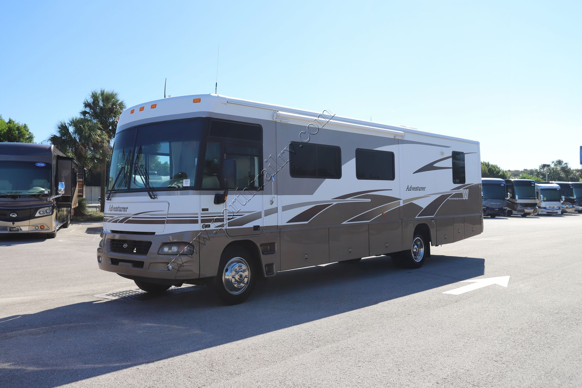 Used 2005 Winnebago Adventurer 35U Class A  For Sale