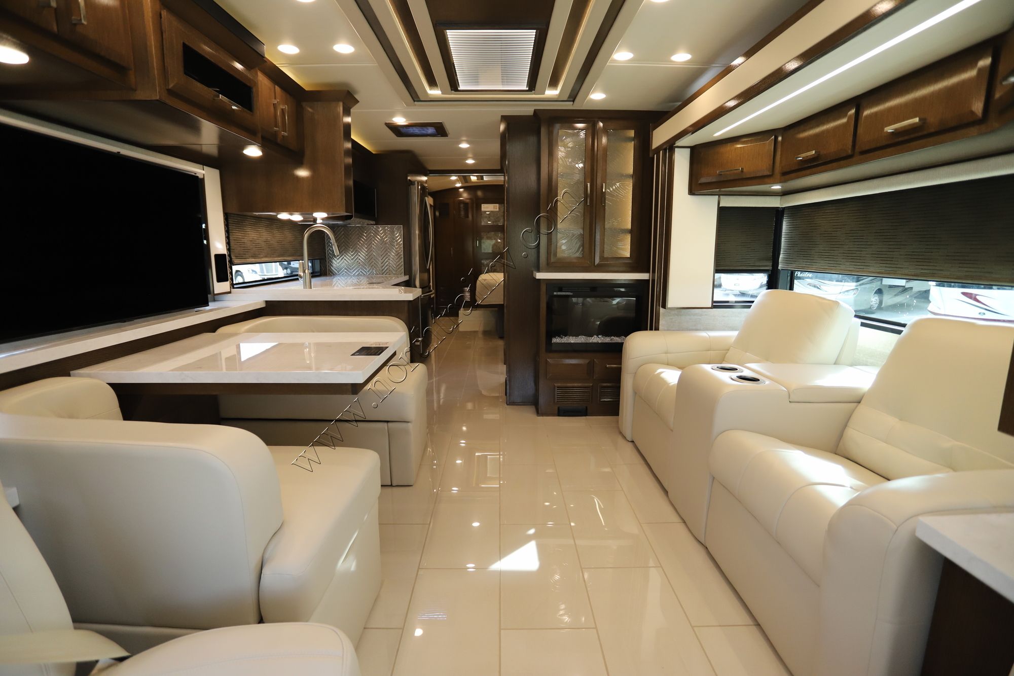 New 2022 Newmar New Aire 3543 Class A  For Sale
