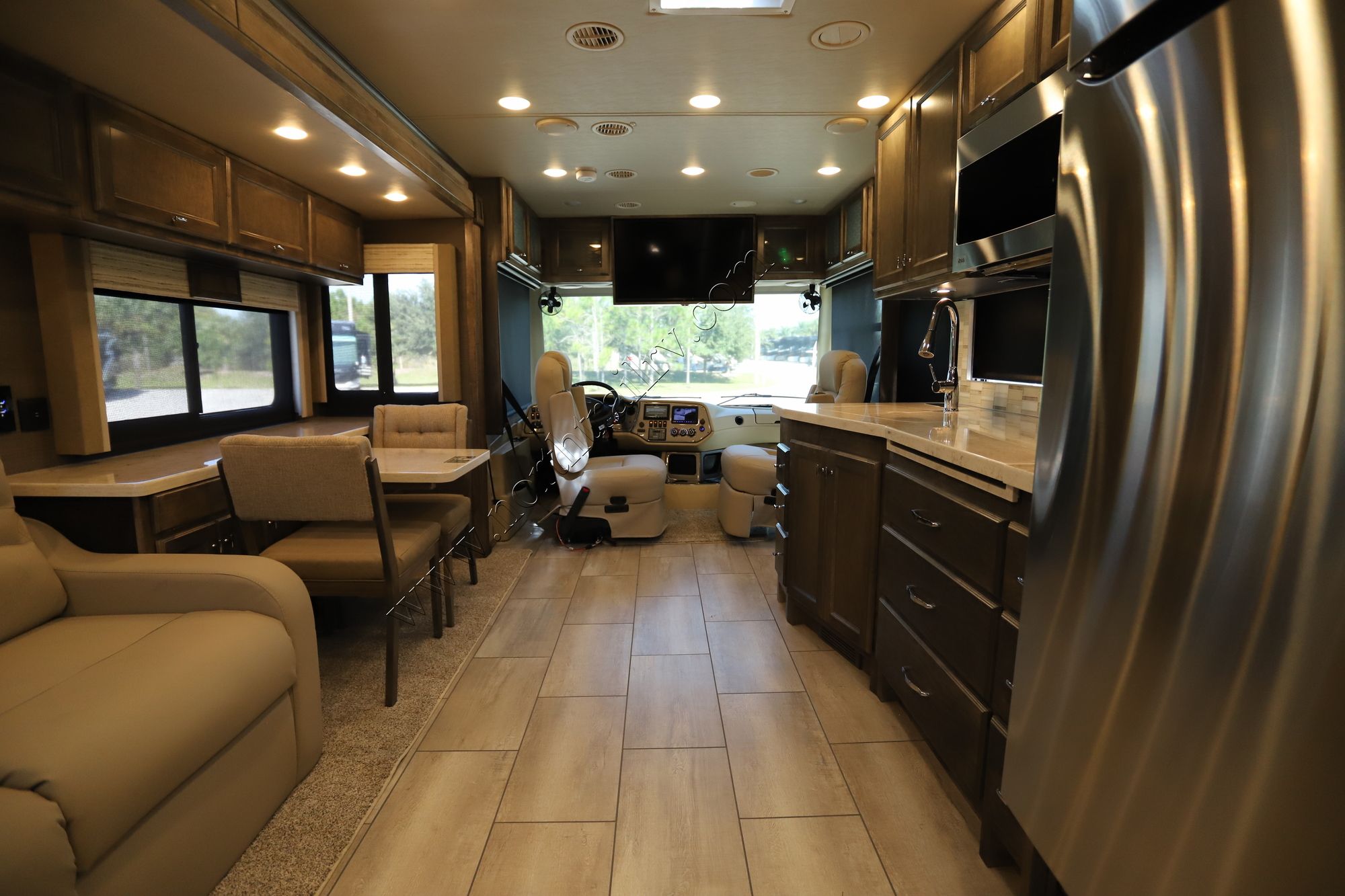 New 2022 Tiffin Motor Homes Allegro 32SA Class A  For Sale