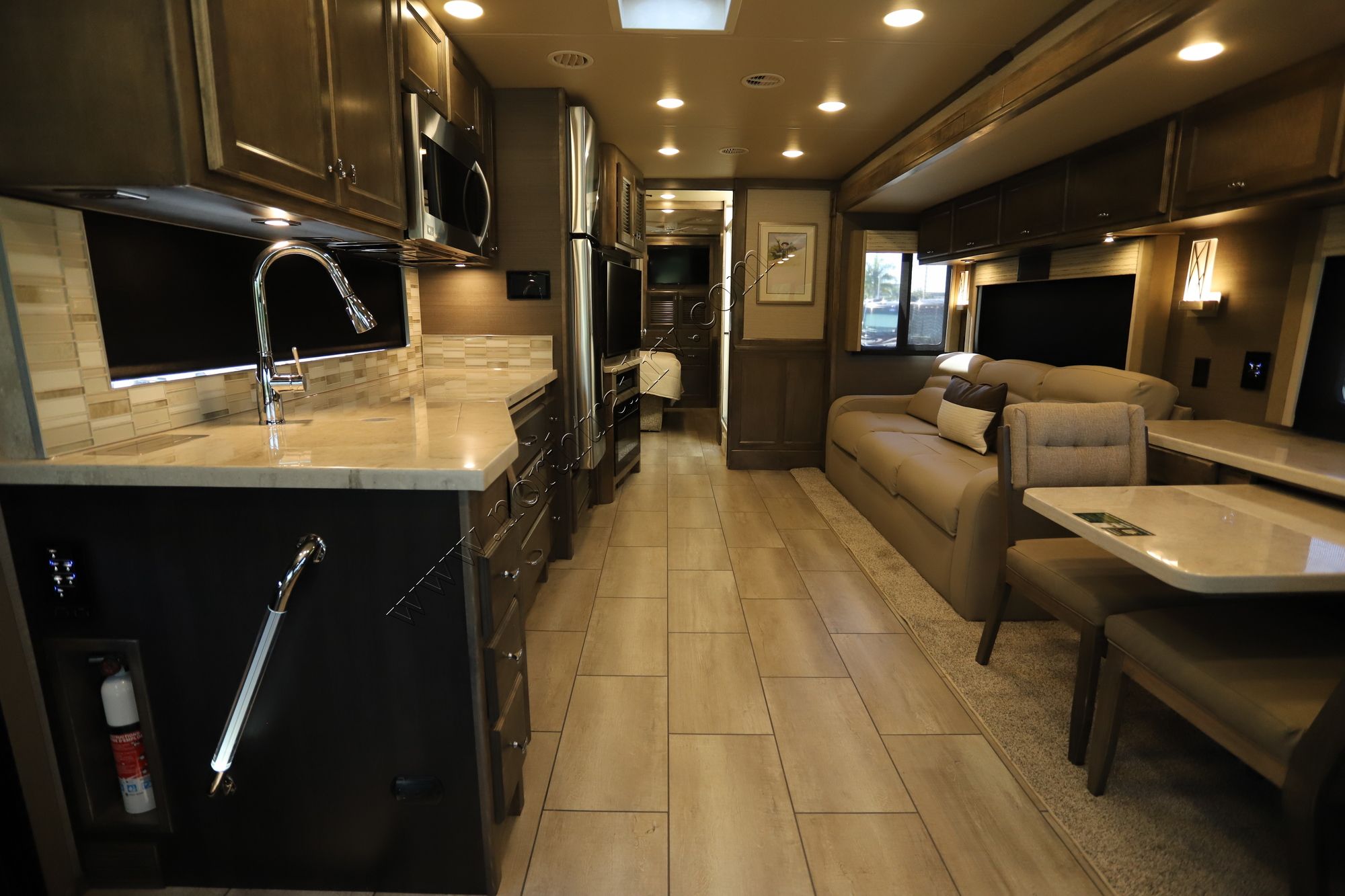 New 2022 Tiffin Motor Homes Allegro 32SA Class A  For Sale