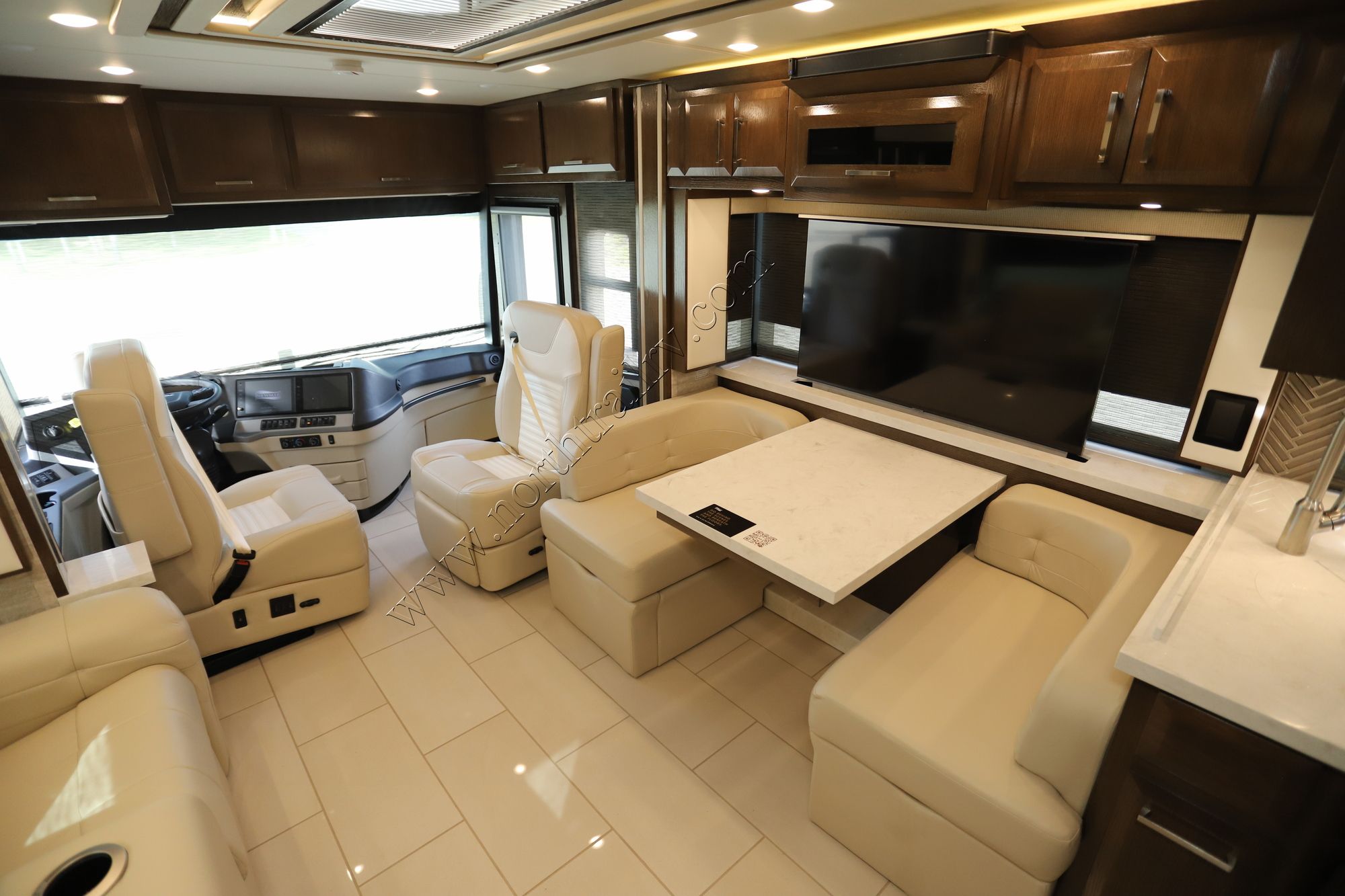 New 2022 Newmar New Aire 3543 Class A  For Sale