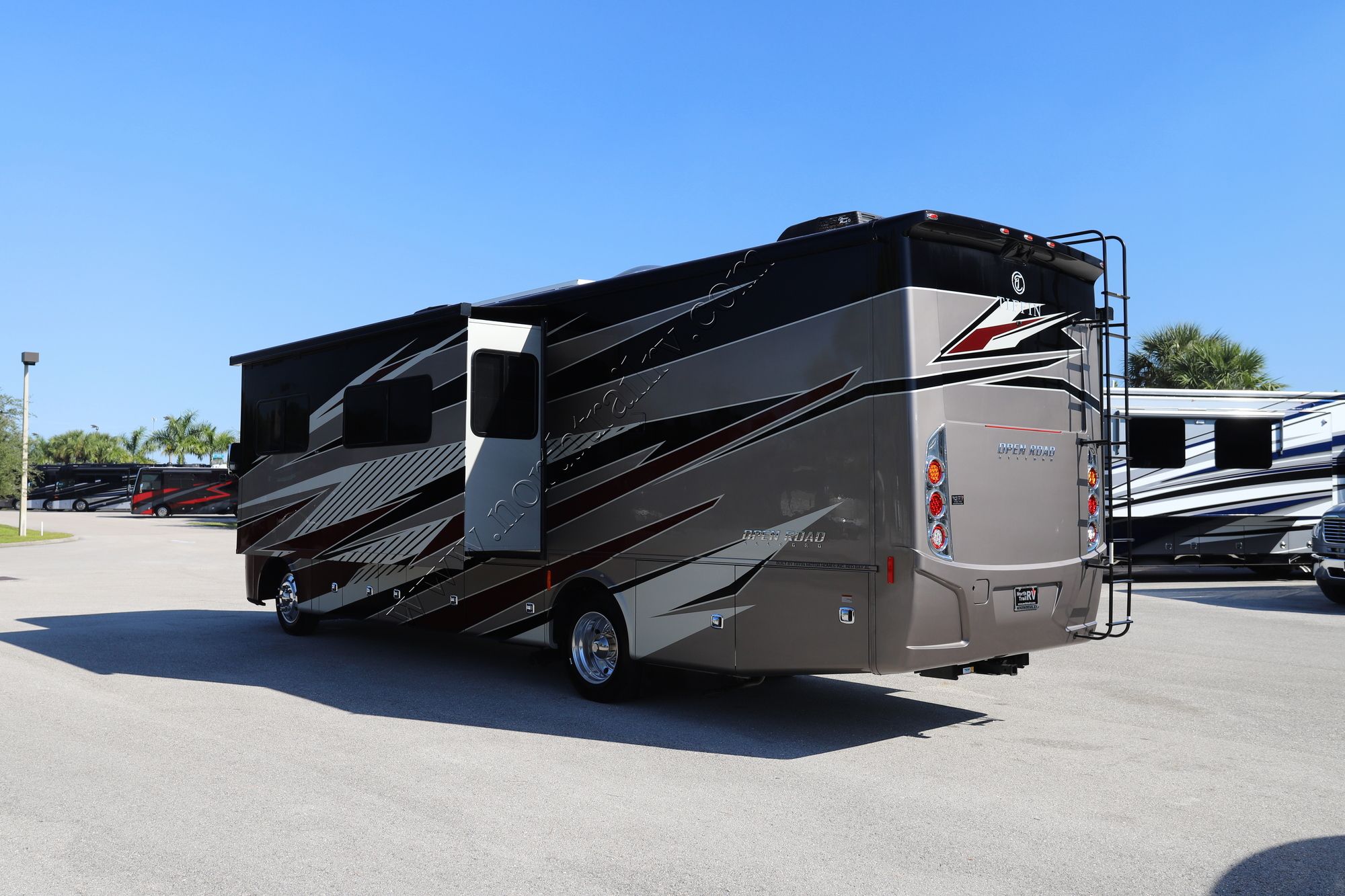 New 2022 Tiffin Motor Homes Allegro 32SA Class A  For Sale