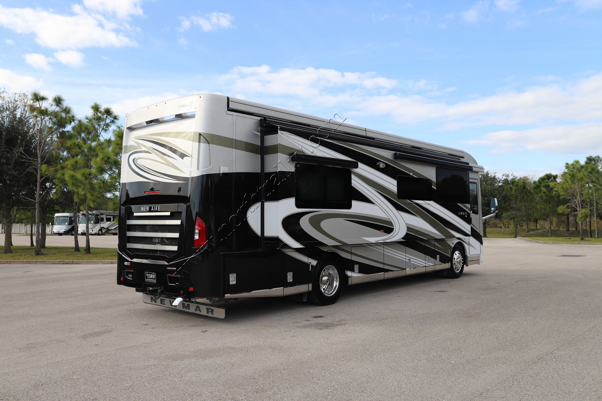 New 2022 Newmar New Aire 3543 Class A  For Sale