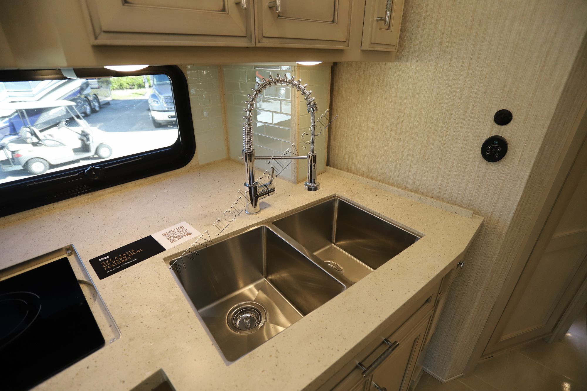 New 2022 Newmar Ventana 4037 Class A  For Sale