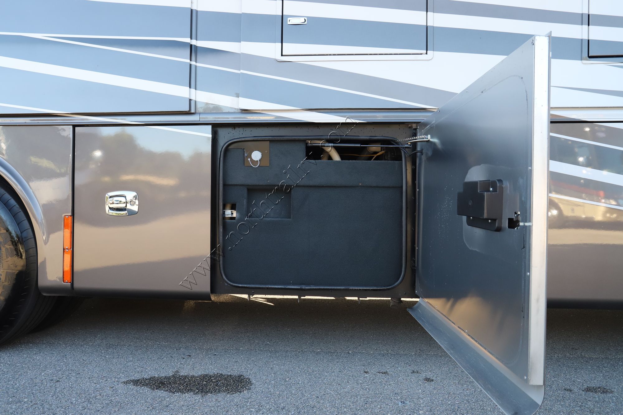 Used 2022 Tiffin Motor Homes Phaeton 40IH Class A  For Sale
