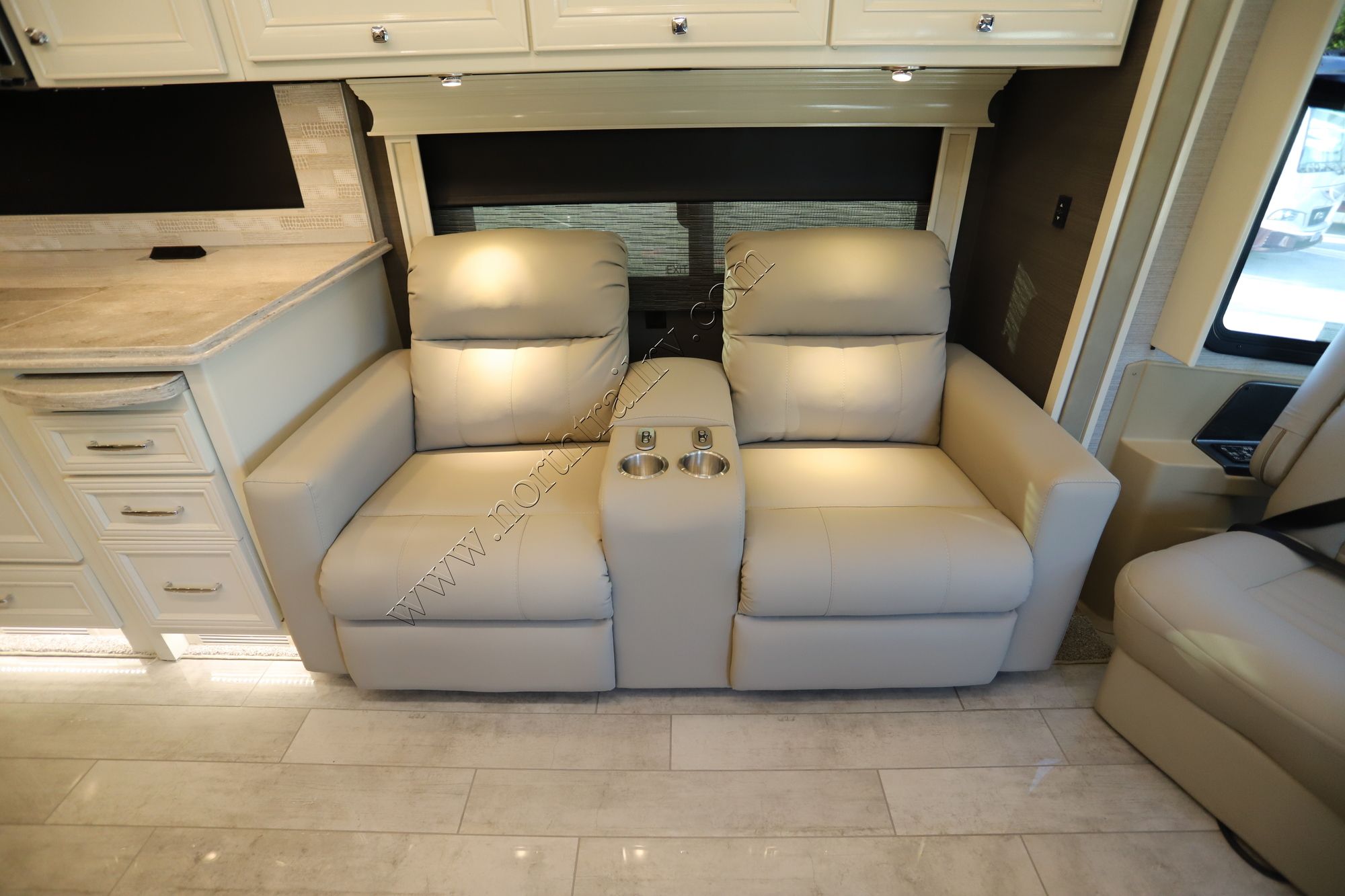 Used 2022 Tiffin Motor Homes Phaeton 40IH Class A  For Sale