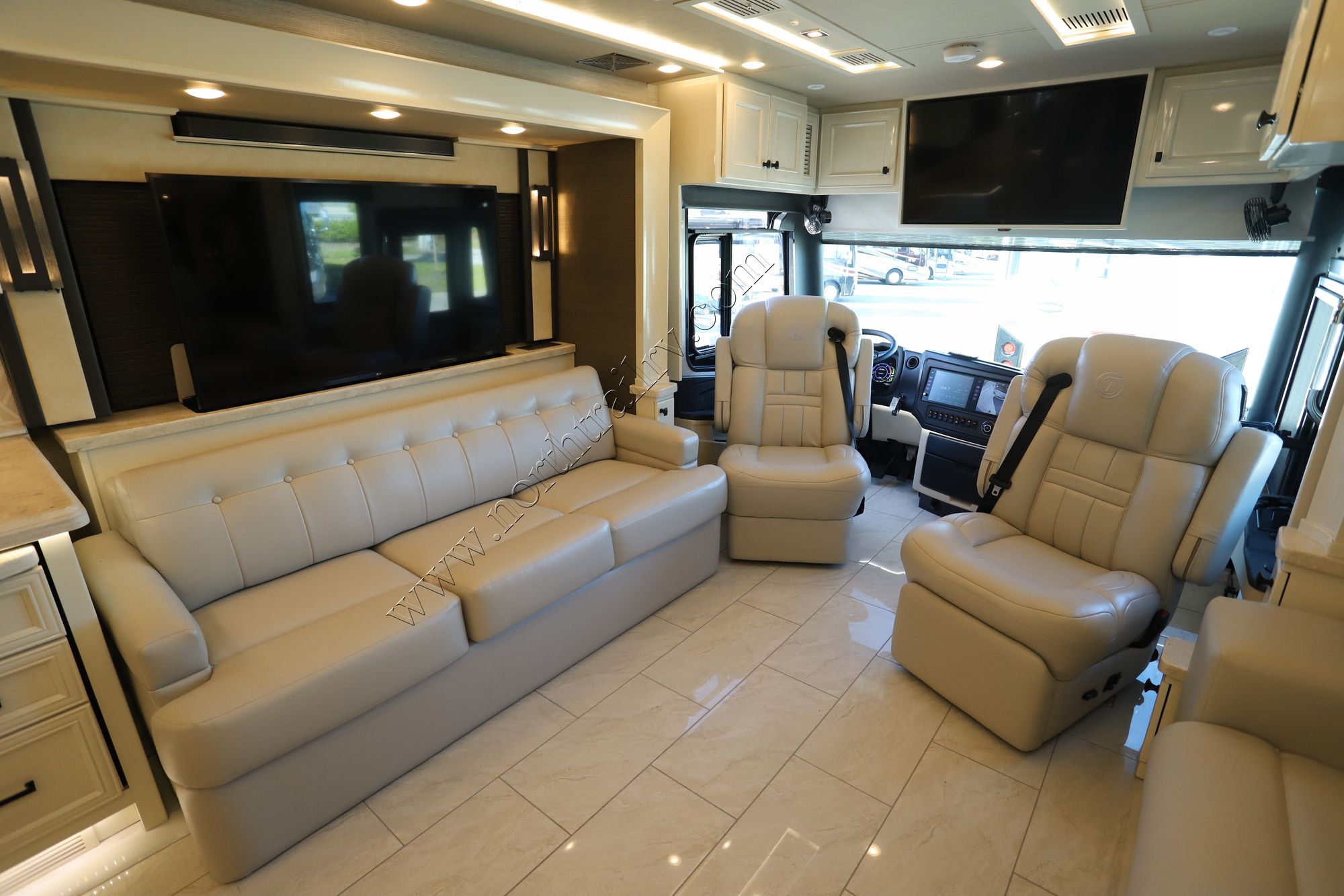 New 2022 Tiffin Motor Homes Allegro Bus 45FP Class A  For Sale