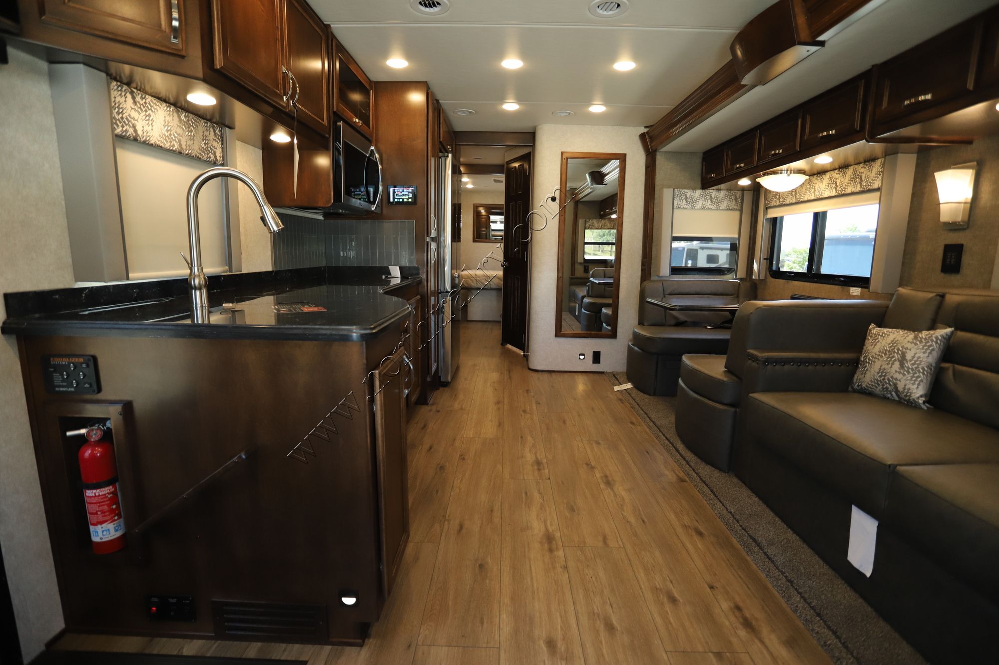 New 2022 Renegade Rv Verona 40VBH Super C  For Sale