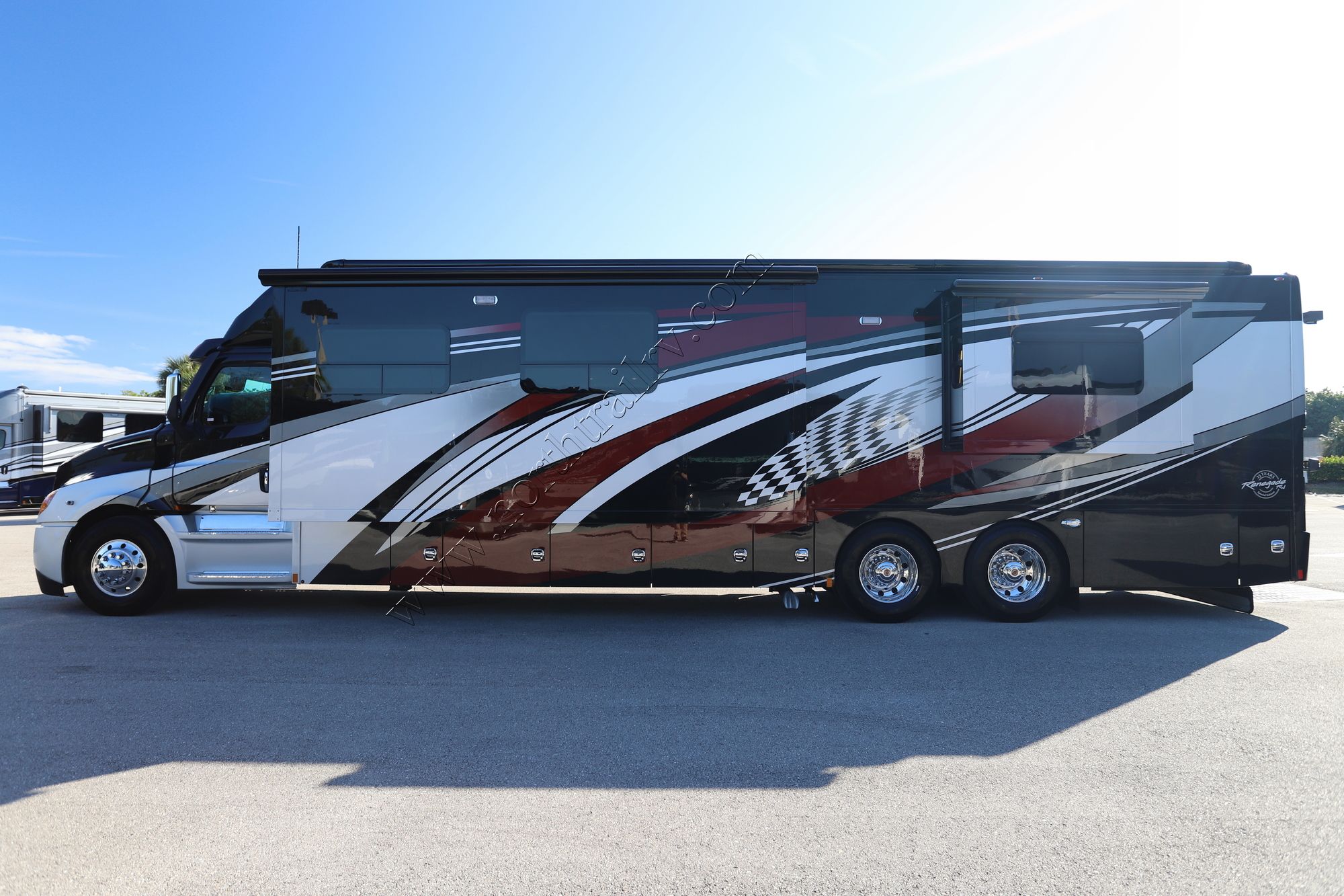 New 2022 Renegade Rv Xl 45DBM Super C  For Sale