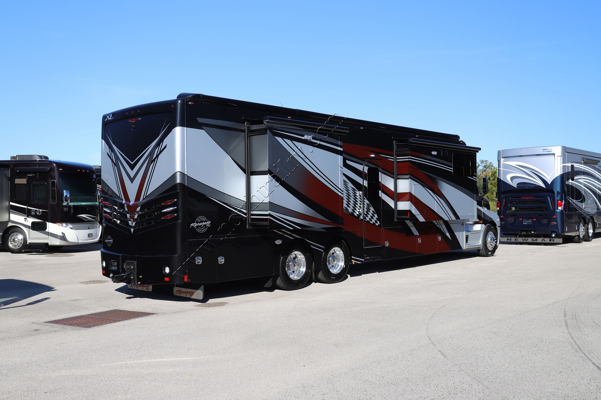 New 2022 Renegade Rv Xl 45DBM Super C  For Sale