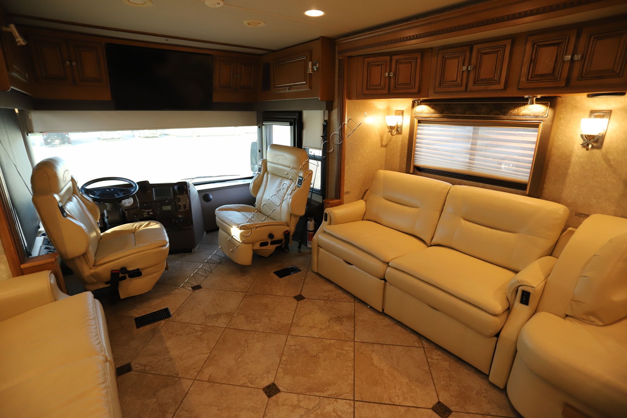 Used 2010 Itasca Ellipse 40WD Class A  For Sale