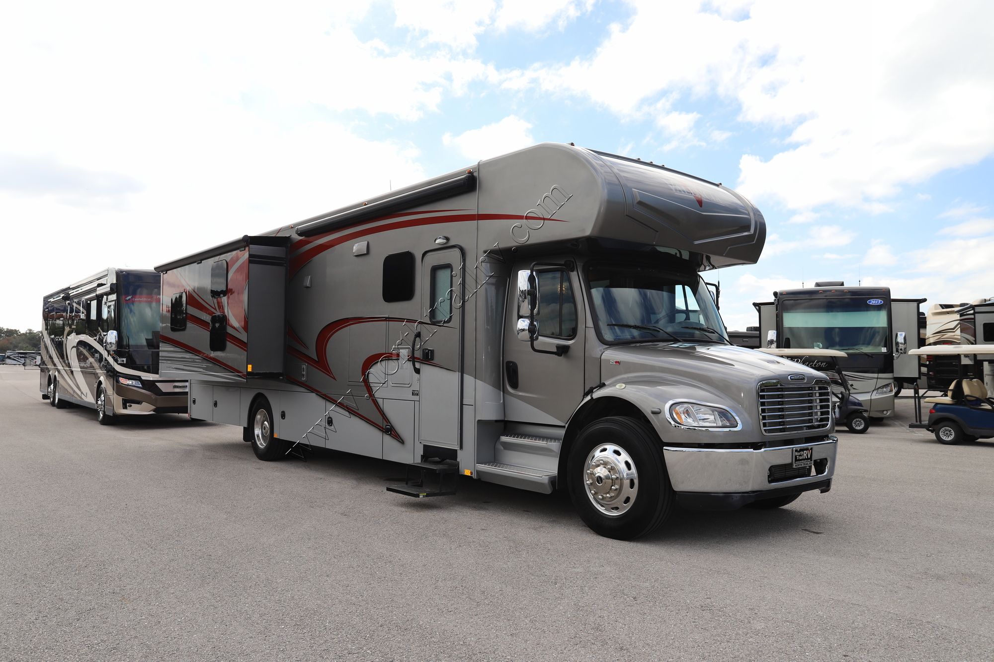 Used 2019 Renegade Rv Valencia 38BB Super C  For Sale