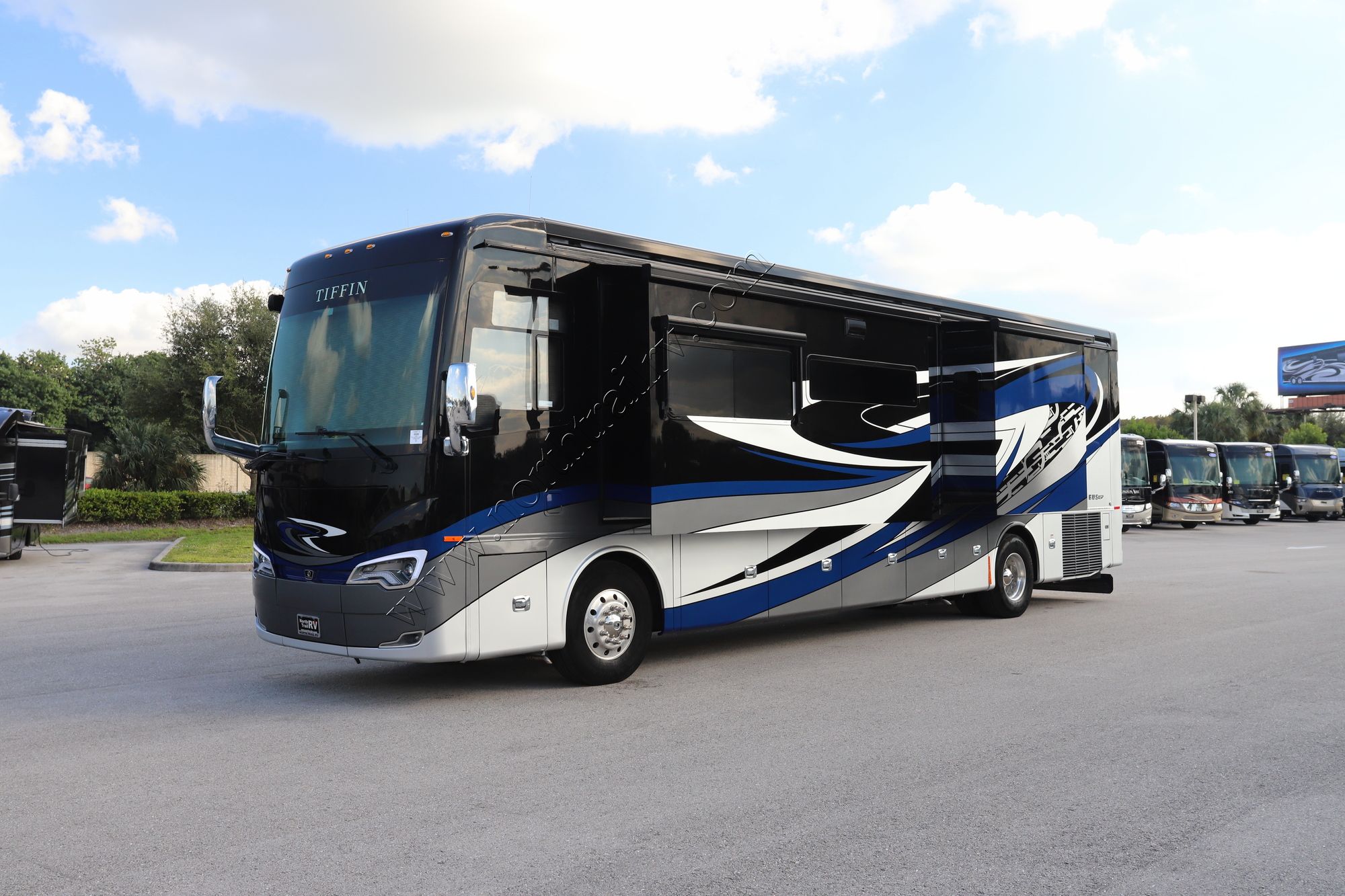 Used 2020 Tiffin Motor Homes Allegro Bus 40IP Class A  For Sale