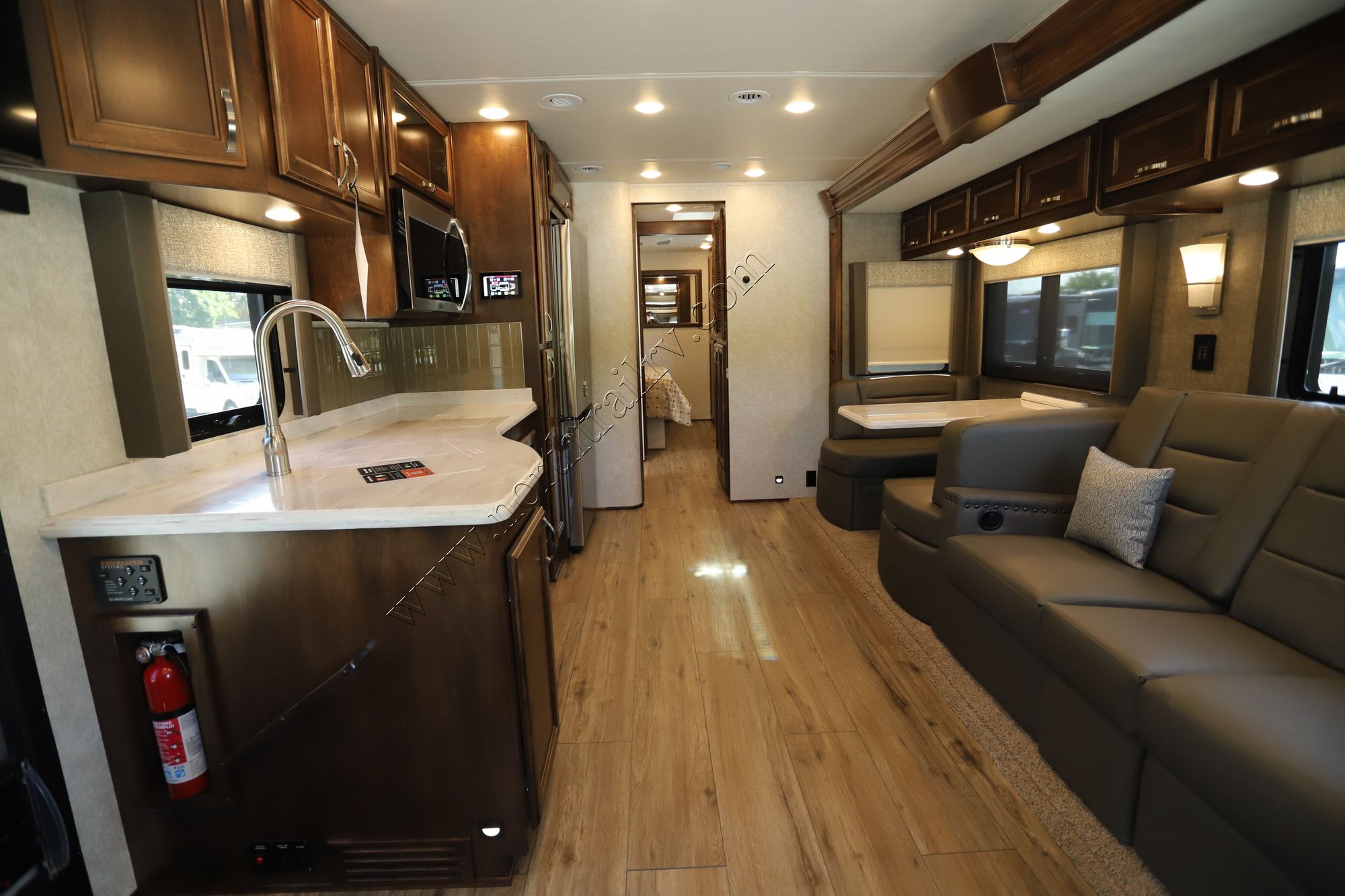 New 2022 Renegade Rv Verona 36VSB Super C  For Sale