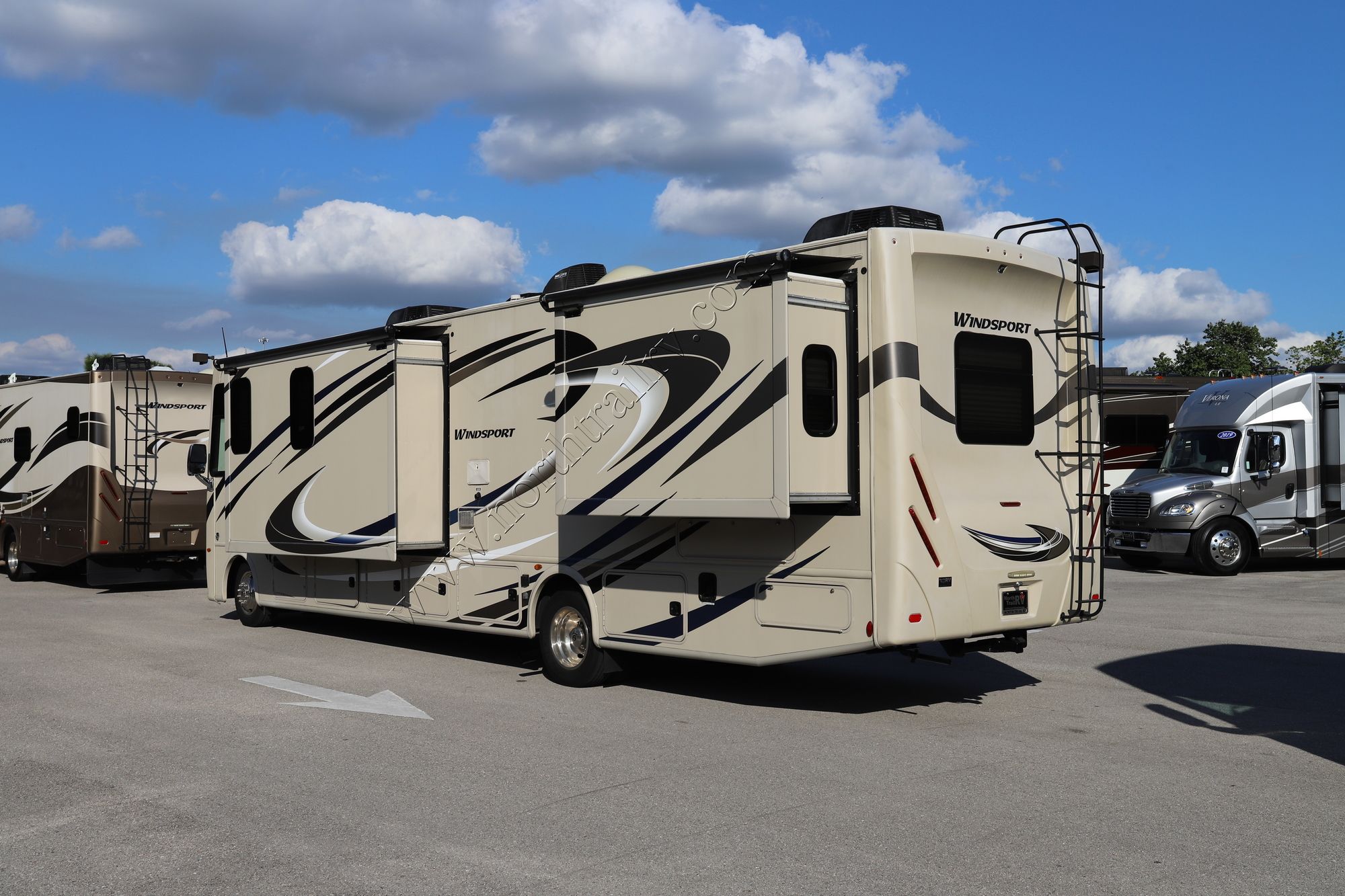 Used 2018 Thor Windsport 34P Class A  For Sale