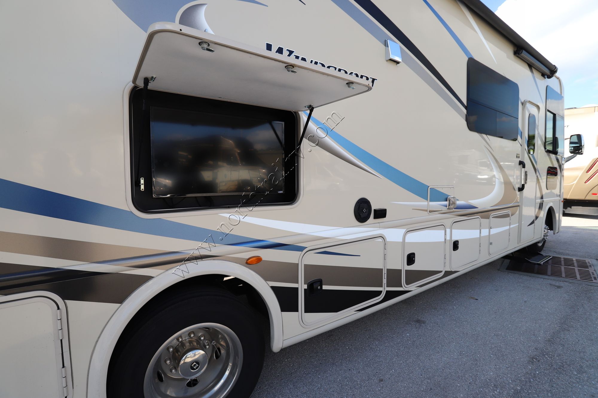 Used 2018 Thor Windsport 34P Class A  For Sale