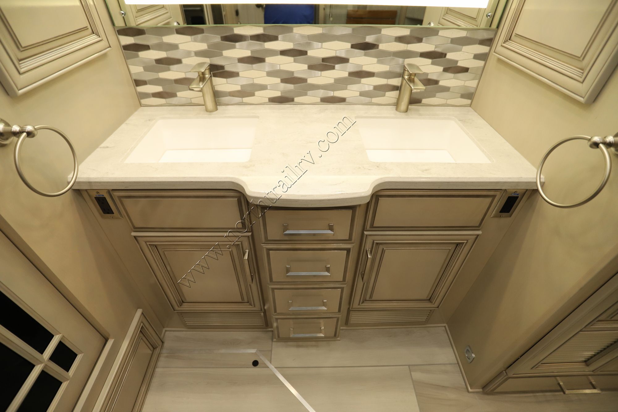 New 2022 Newmar London Aire 4551 Class A  For Sale