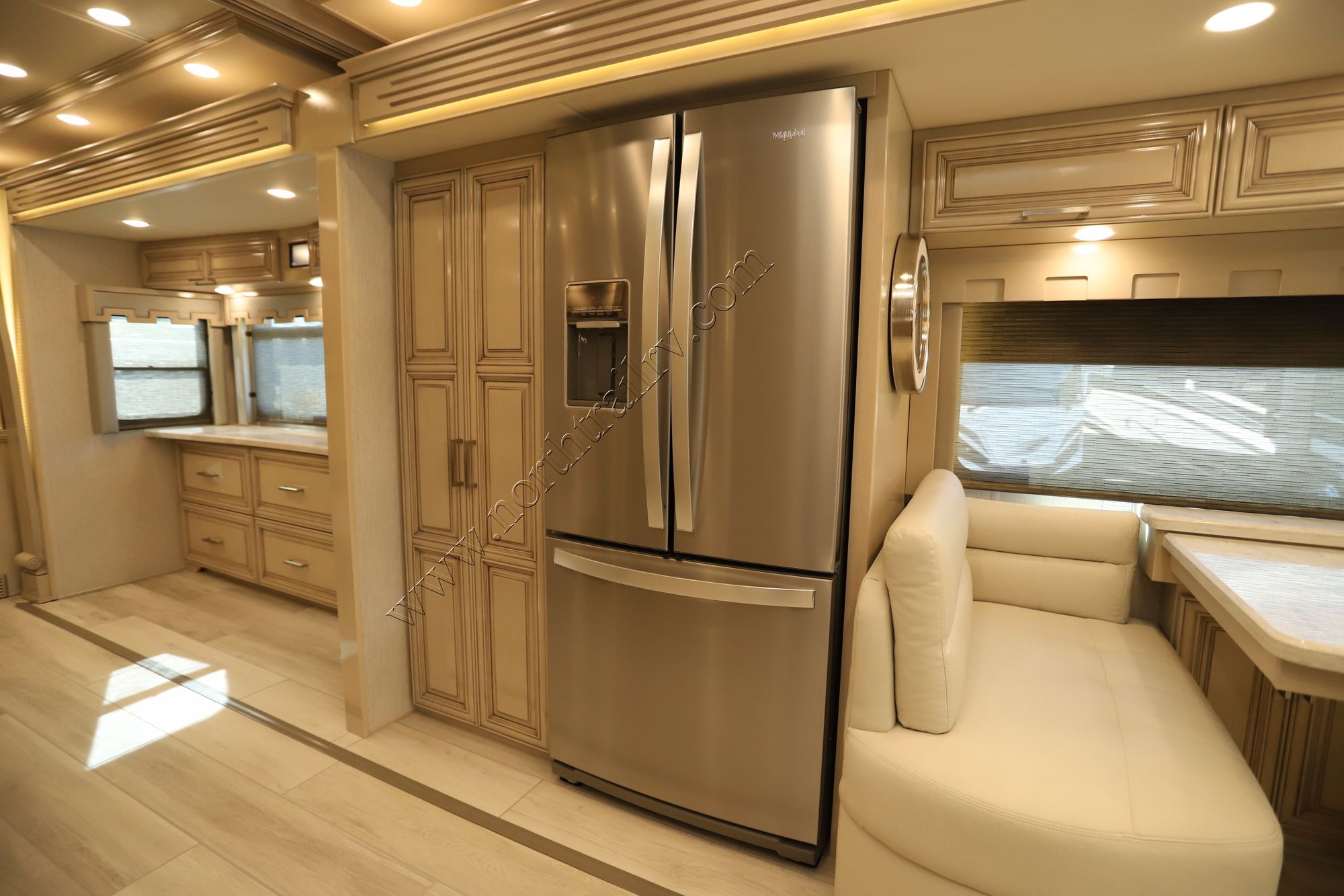 New 2022 Newmar London Aire 4551 Class A  For Sale